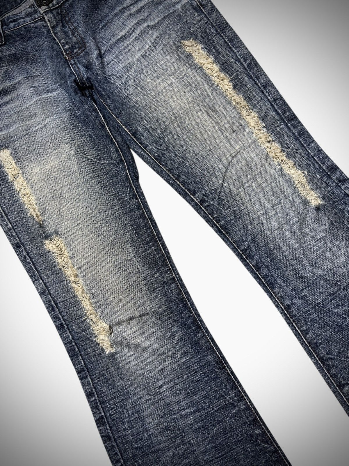 Japanese Brand 2000’s Maraxia - Japanese Archive’s Distressed Flared Jeans Size US 30 / EU 46 - 4 Thumbnail