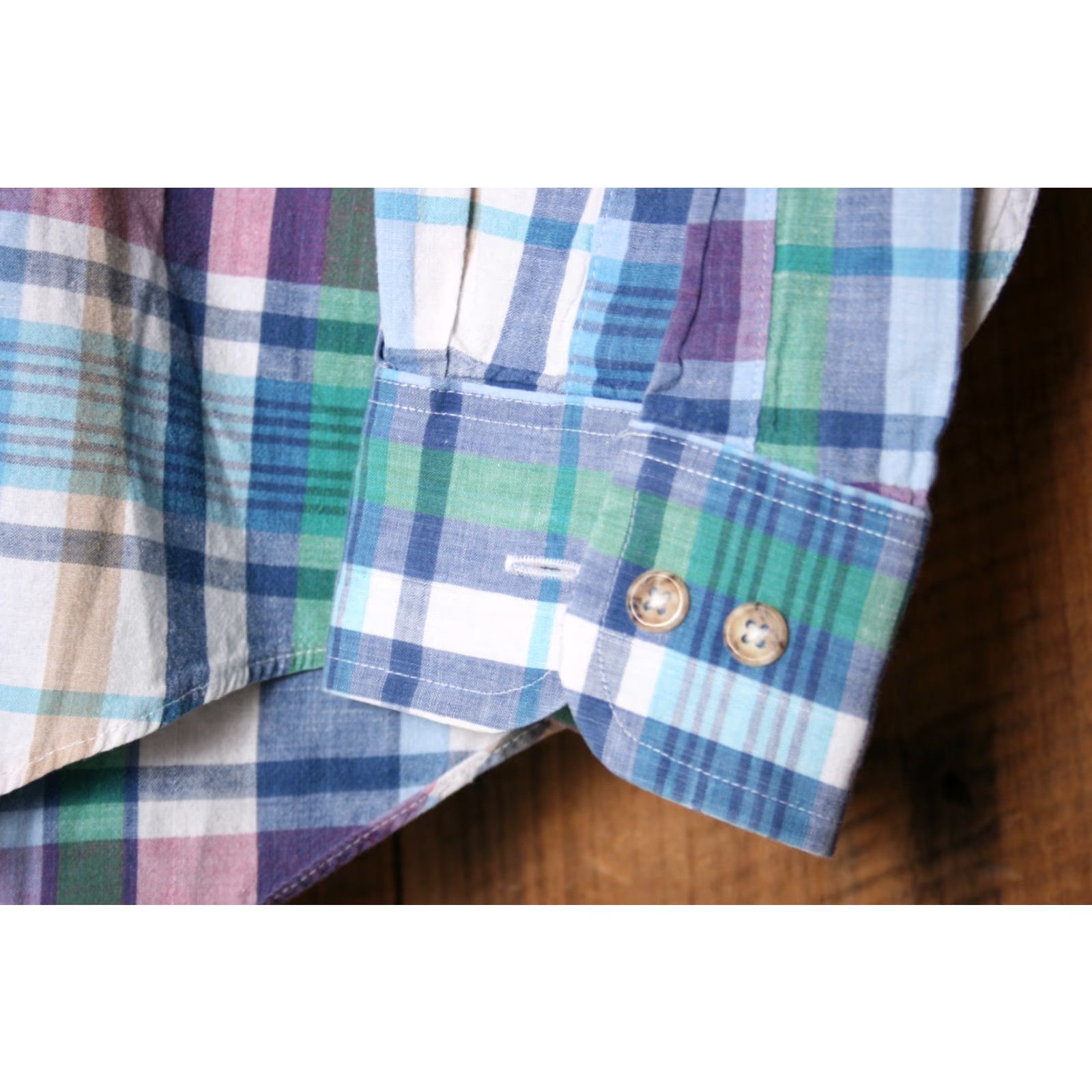 Vintage VINTAGE OshKosh B'gosh Madras Plaid Long Sleeve Button Front Shirt L Men Size US L / EU 52-54 / 3 - 4 Thumbnail