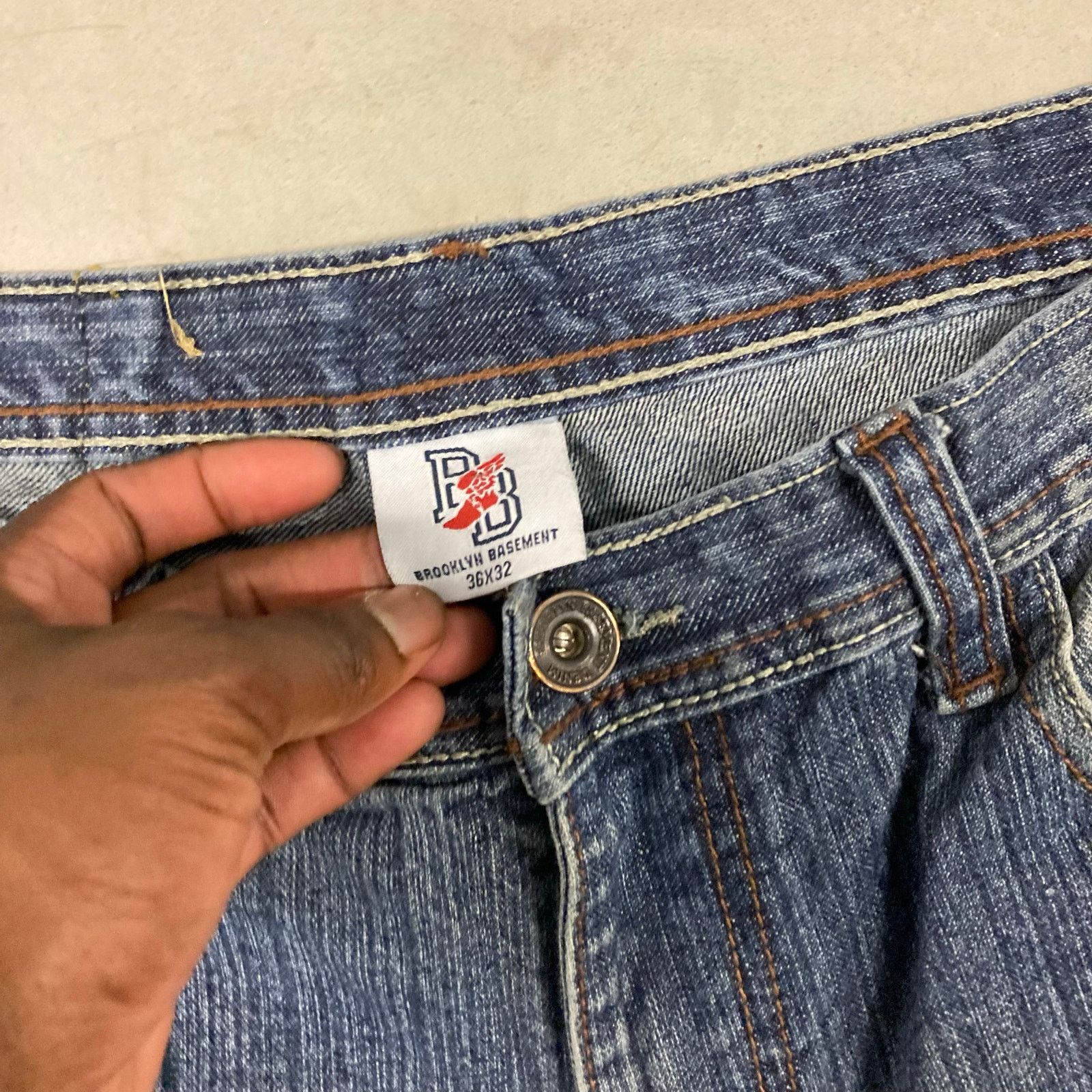 Vintage Baggy faded Brooklyn basement Jeans 36x32 Size US 36 / EU 52 - 5 Thumbnail
