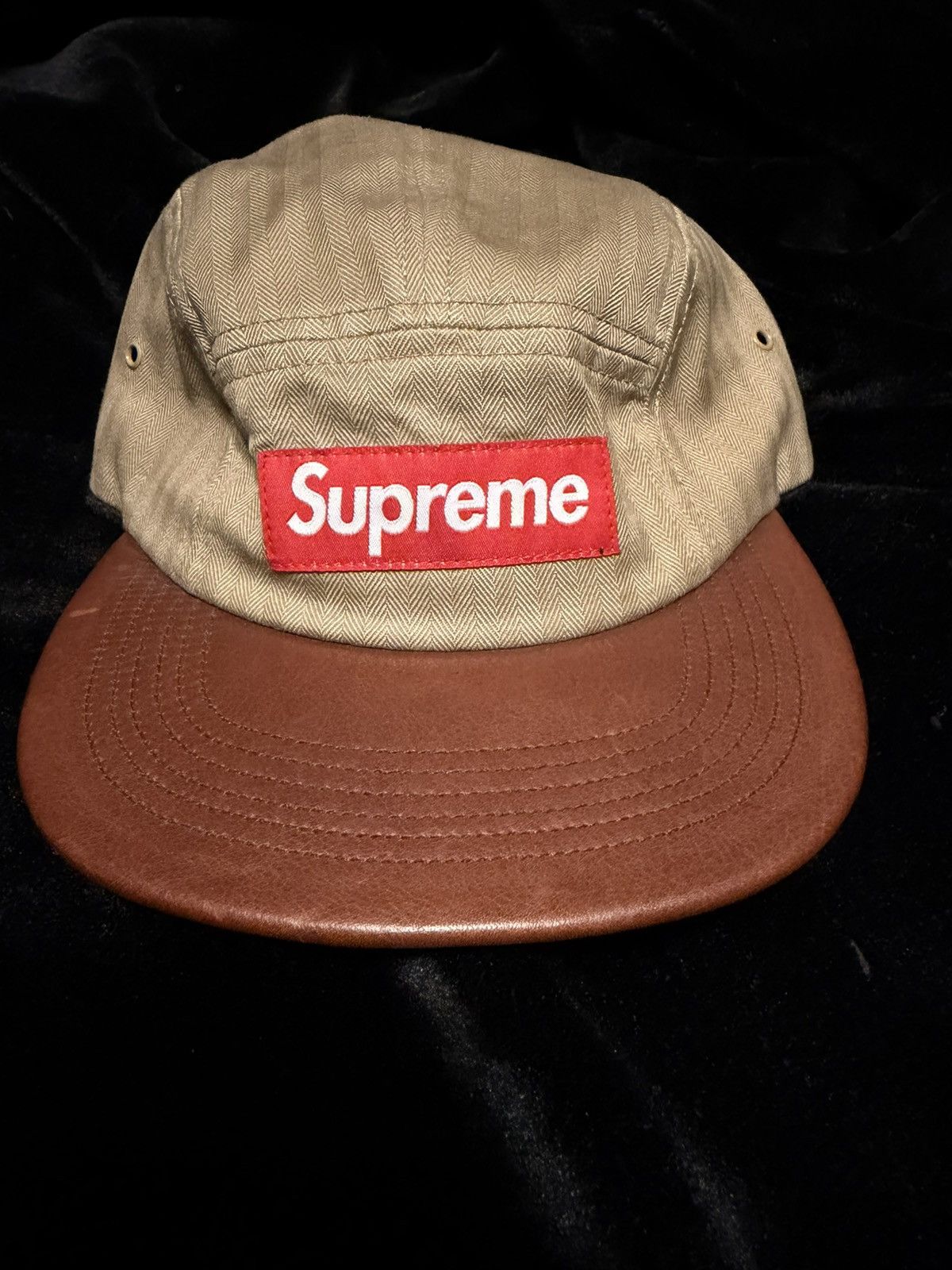 Supreme SUPREME LEATHER VISOR BOX LOGO HAT 5 6 PANEL TAN/BROWN Size ONE SIZE - 1 Thumbnail