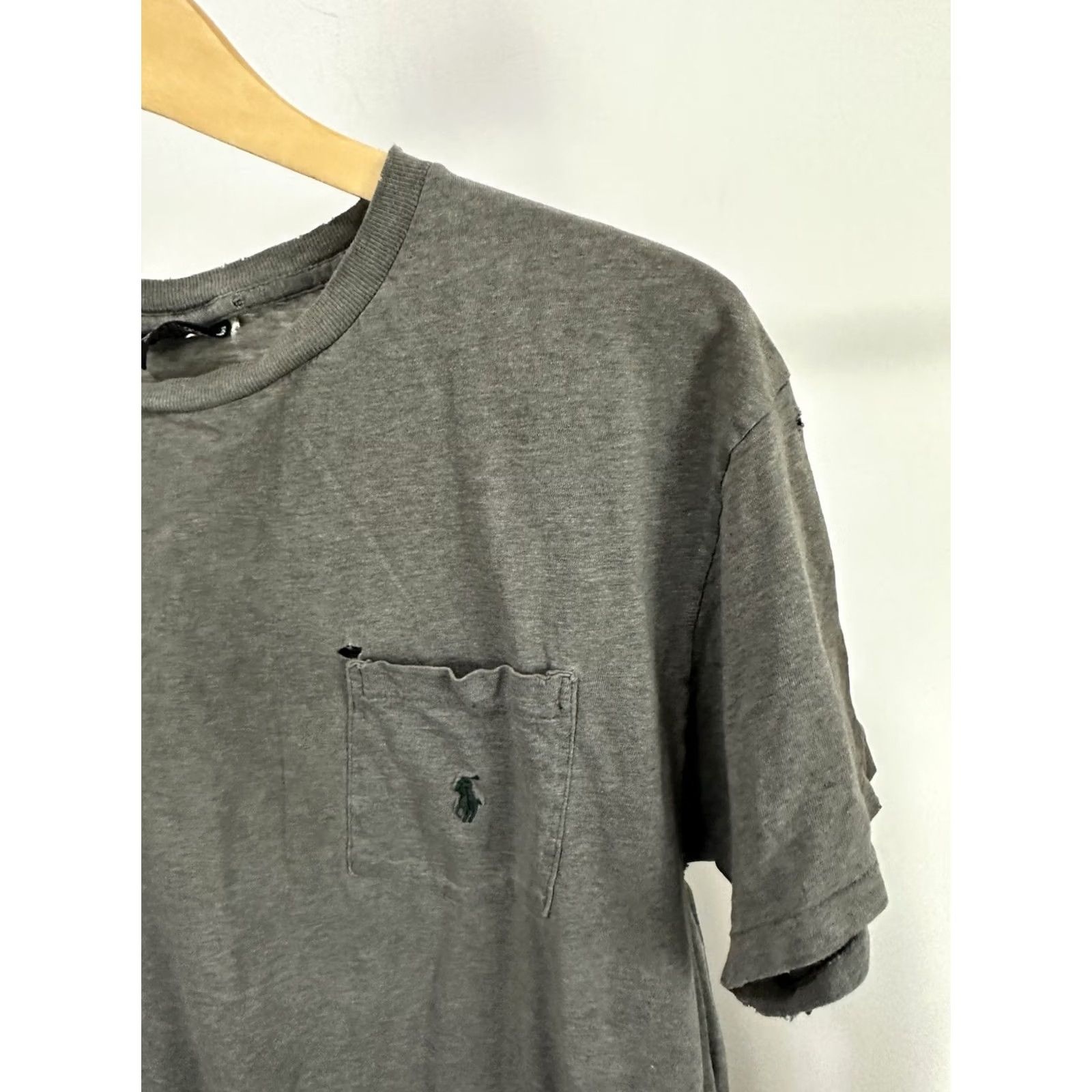 Polo Ralph Lauren VTG Polo Ralph Lauren Pony Pocket Front Thrashed Worn T-Shirt Size S Charcoal Mens Short Sleeve Distressed 90s Polo Shirt Size US S / EU 44-46 / 1 - 7 Thumbnail