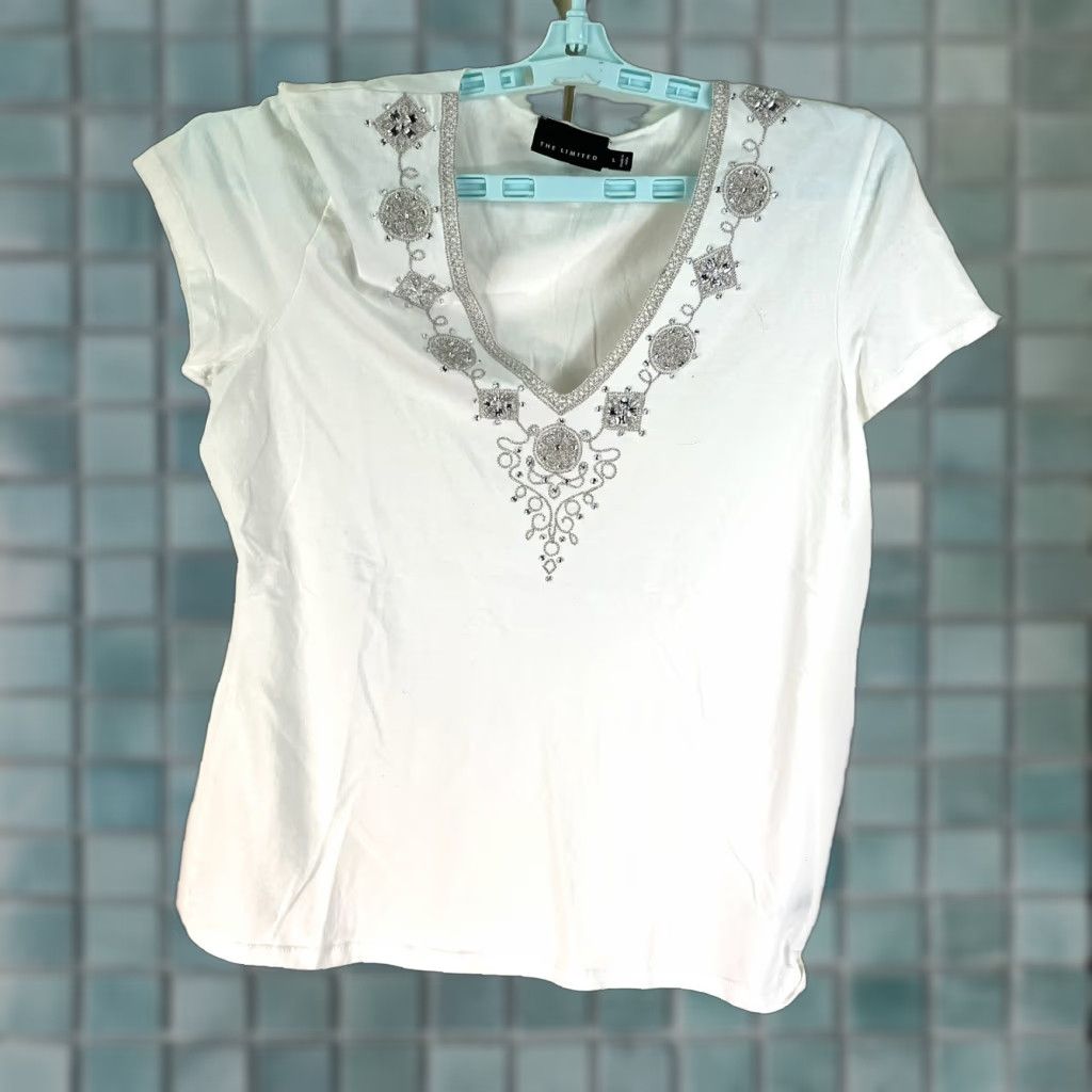 Vintage The Limited Sequined V-Neck Knit Top Juniors Size L White Casual T-Shirt Womens Size L / US 10 / IT 46 - 1 Thumbnail