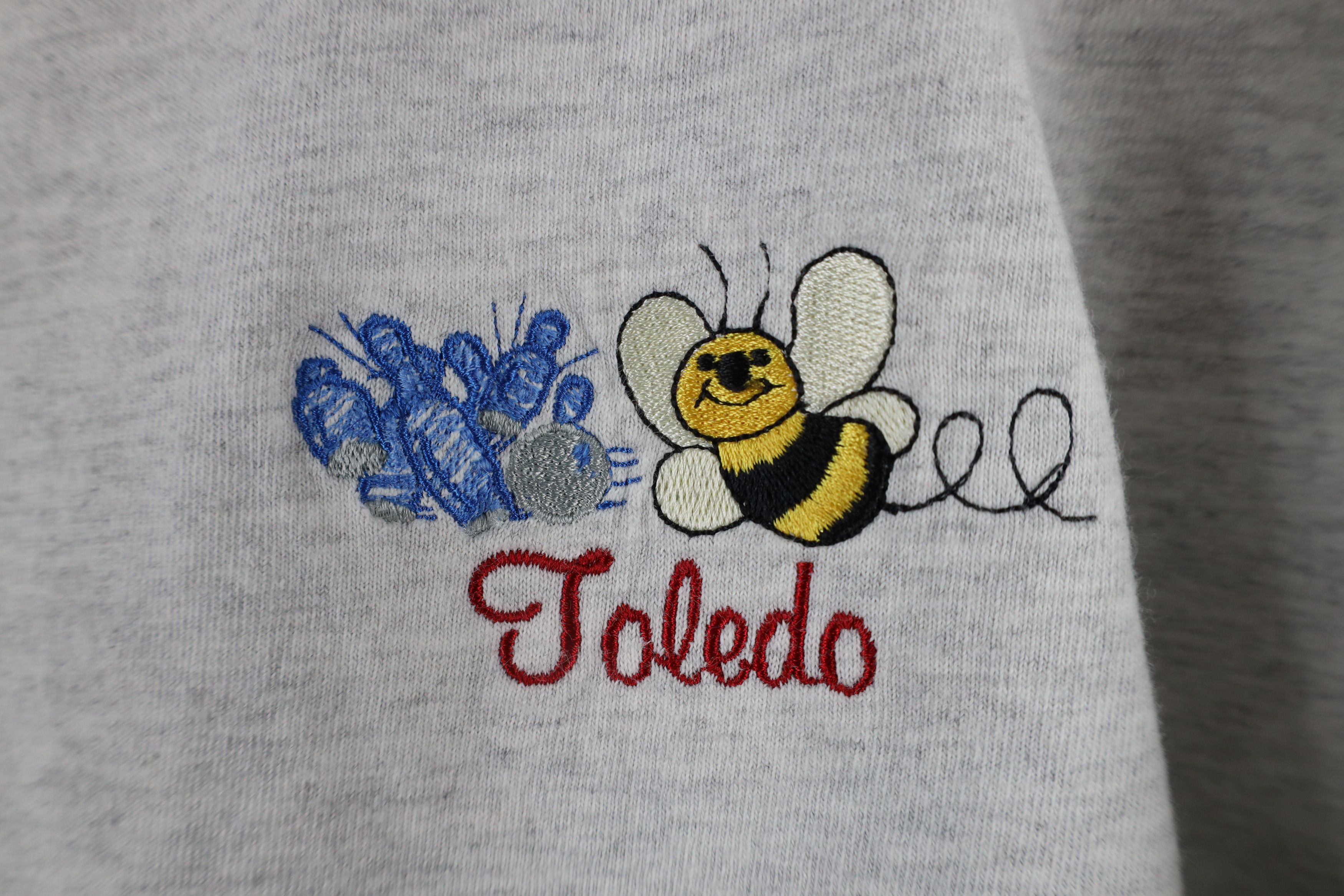 Vintage Vintage 90s Streetwear Bee Bowling Long Sleeve T-Shirt Gray Size US M / EU 48-50 / 2 - 4 Thumbnail