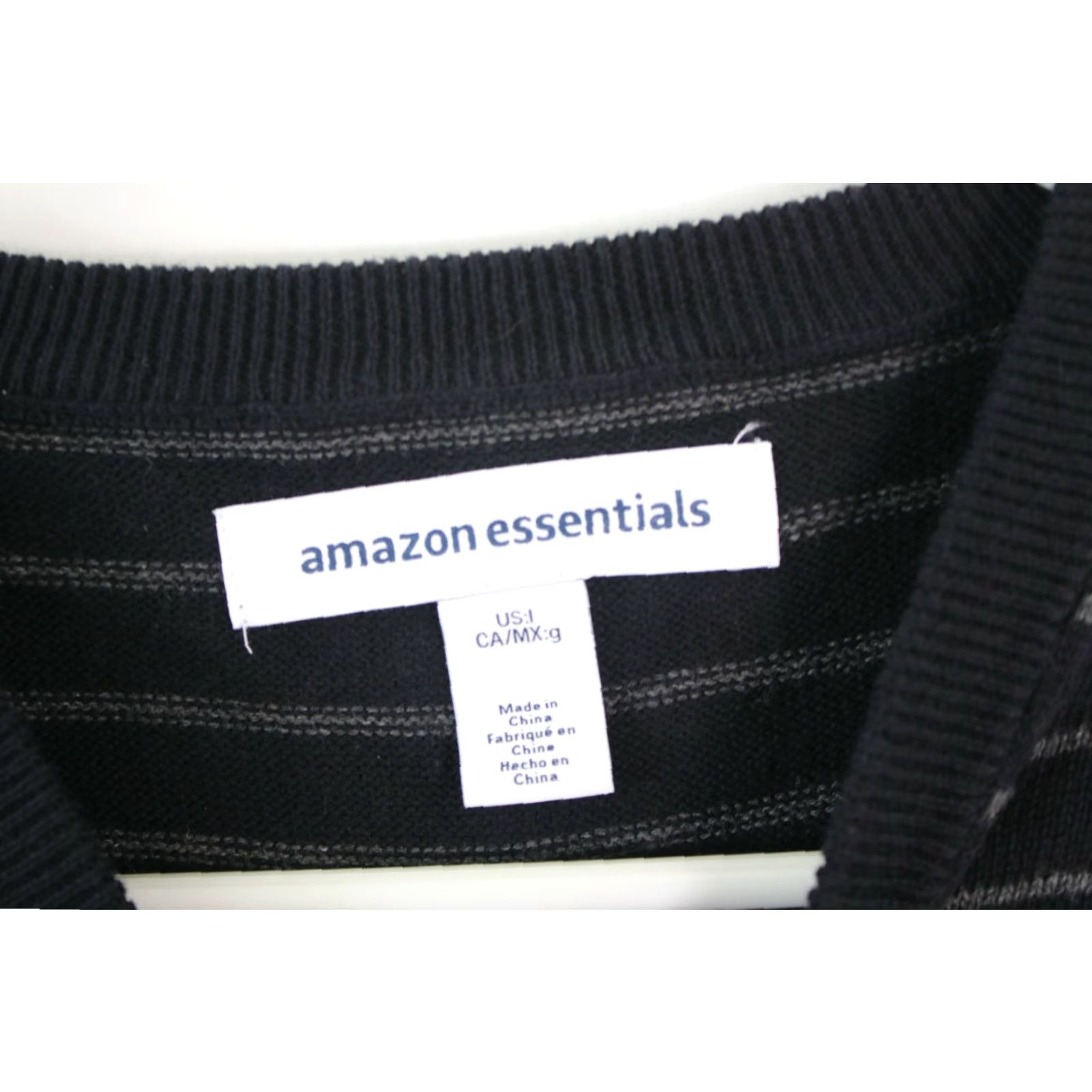 Essentials Amazon Essentials Womens Sweater V-Neck Long Sleeve Striped Knit Black Large Adult Size Large Pullover Casual 90s Classic Mens? Wait. No. End. Size L / US 10 / IT 46 - 5 Thumbnail