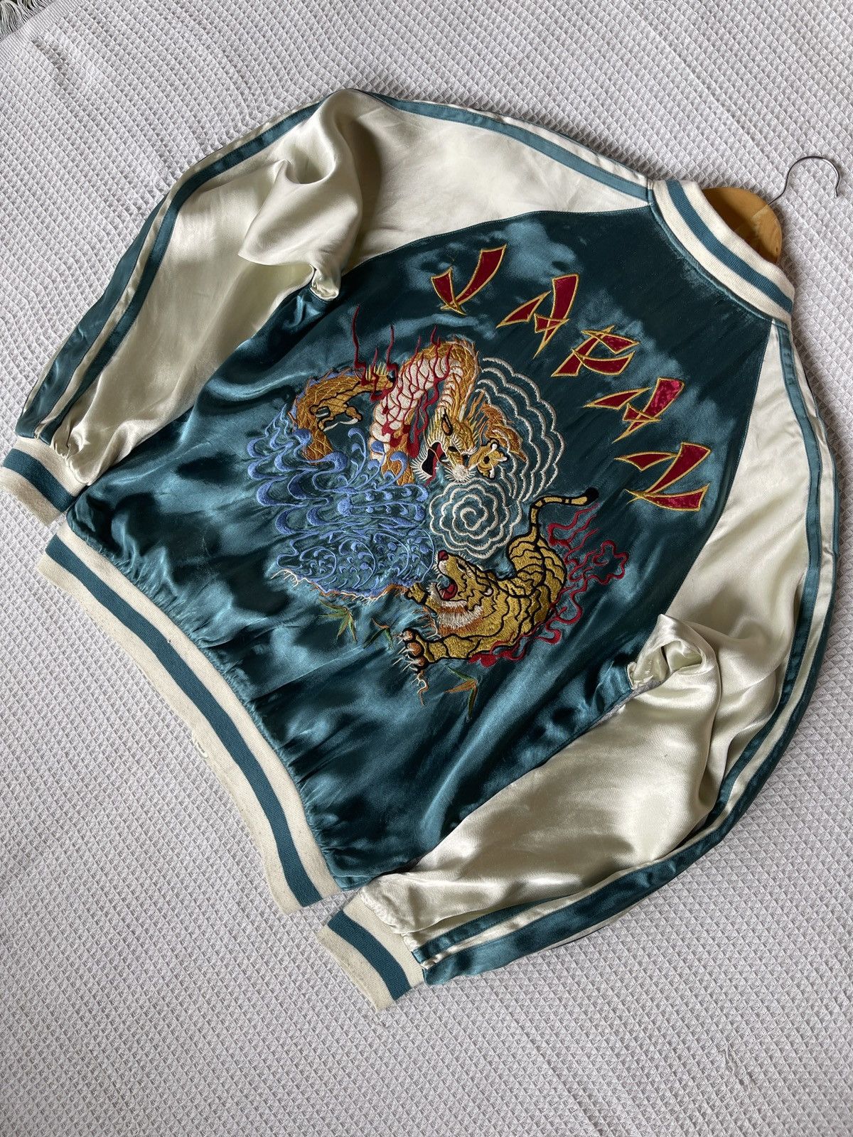 Avirex Rare🔥Vtg AVIREX x SUKAJAN JAPAN Satin Rayon Jacket Size US M / EU 48-50 / 2 - 3 Thumbnail