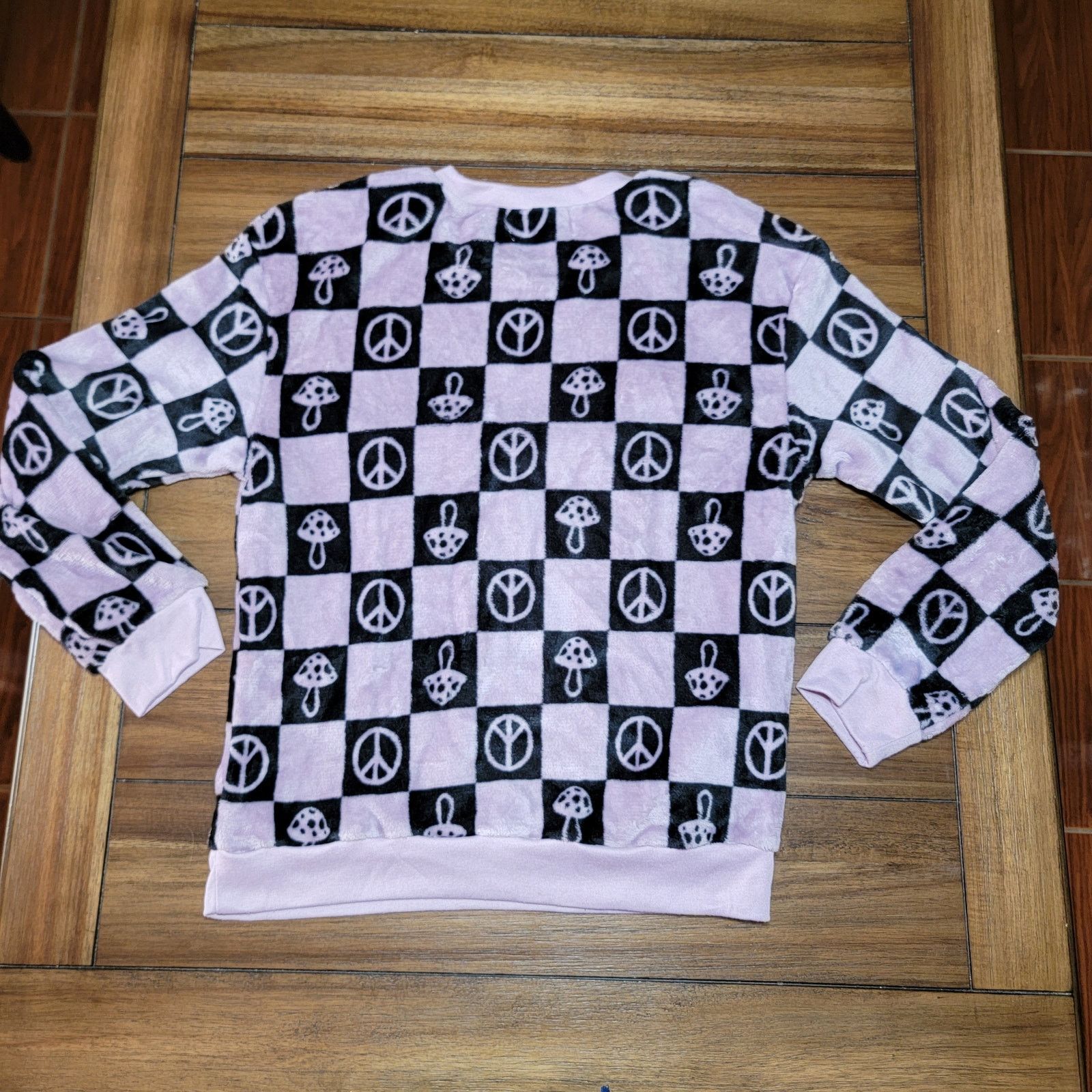 Other Wound Up LS Checkered Fleece Sweater w/ Peace - Size Large Size L / US 10 / IT 46 - 3 Thumbnail