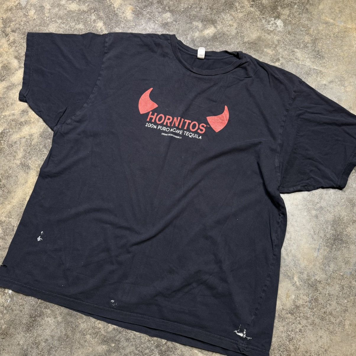 Vintage vintage hornitos tequilla devil horns baggy painter tshirt Size US XXL / EU 58 / 5 - 3 Thumbnail