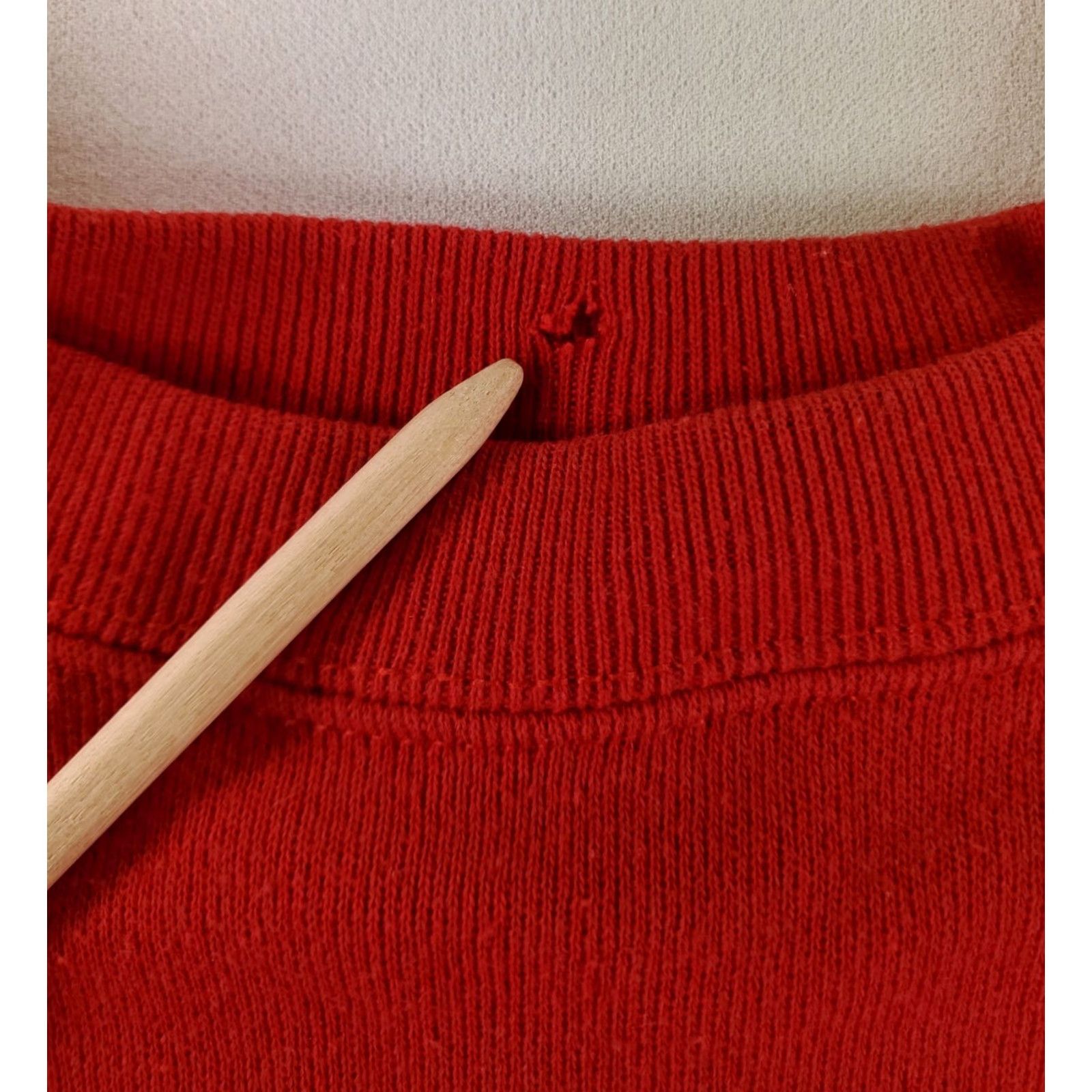 Tultex VINTAGE Disney Mickey Mouse Sweatshirt Tultex Velva Sheen Made USA Mens L Red 90s Pullover Size US L / EU 52-54 / 3 - 4 Thumbnail