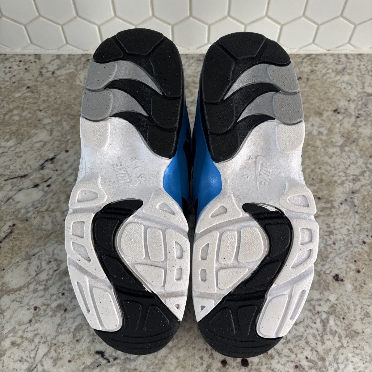 Nike Size 11.5 - Nike Diamond Turf Hero Blue Super Clean No Box Size US 11.5 / EU 44-45 - 11 Thumbnail