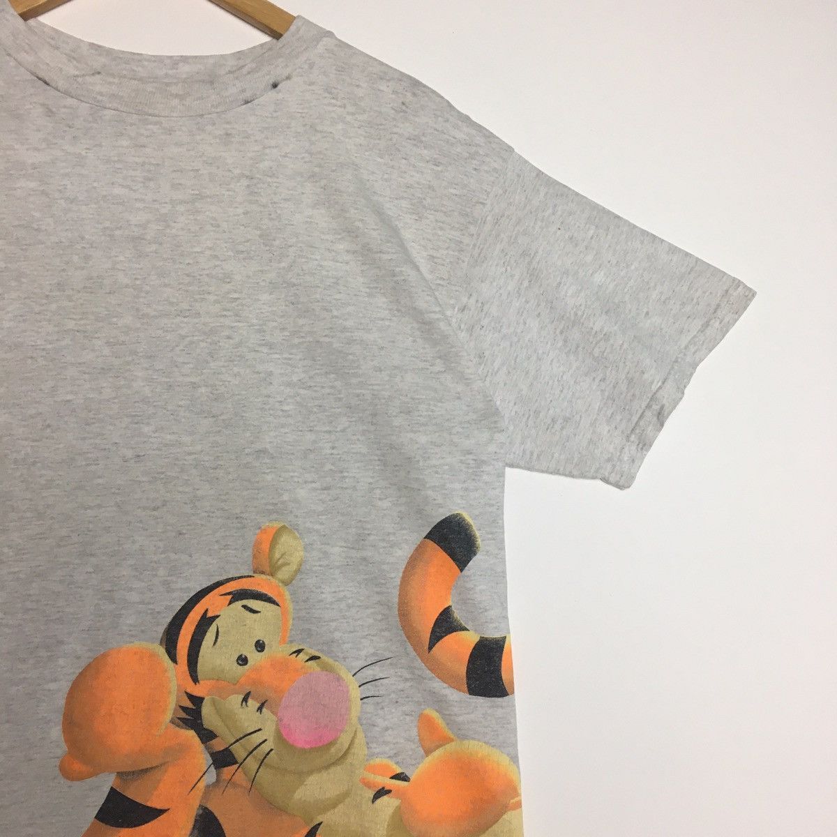 Disney Vintage Pooh Character Size US M / EU 48-50 / 2 - 5 Thumbnail