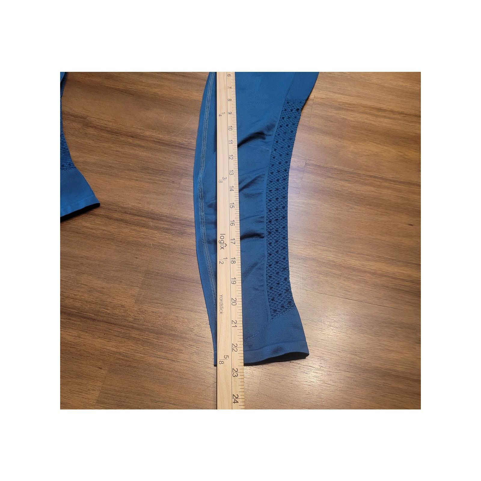 Fabletics Fabletics Seamless Sync 7/8 Leggings Green S EUC Size 24" / US 00 / IT 34 - 8 Thumbnail