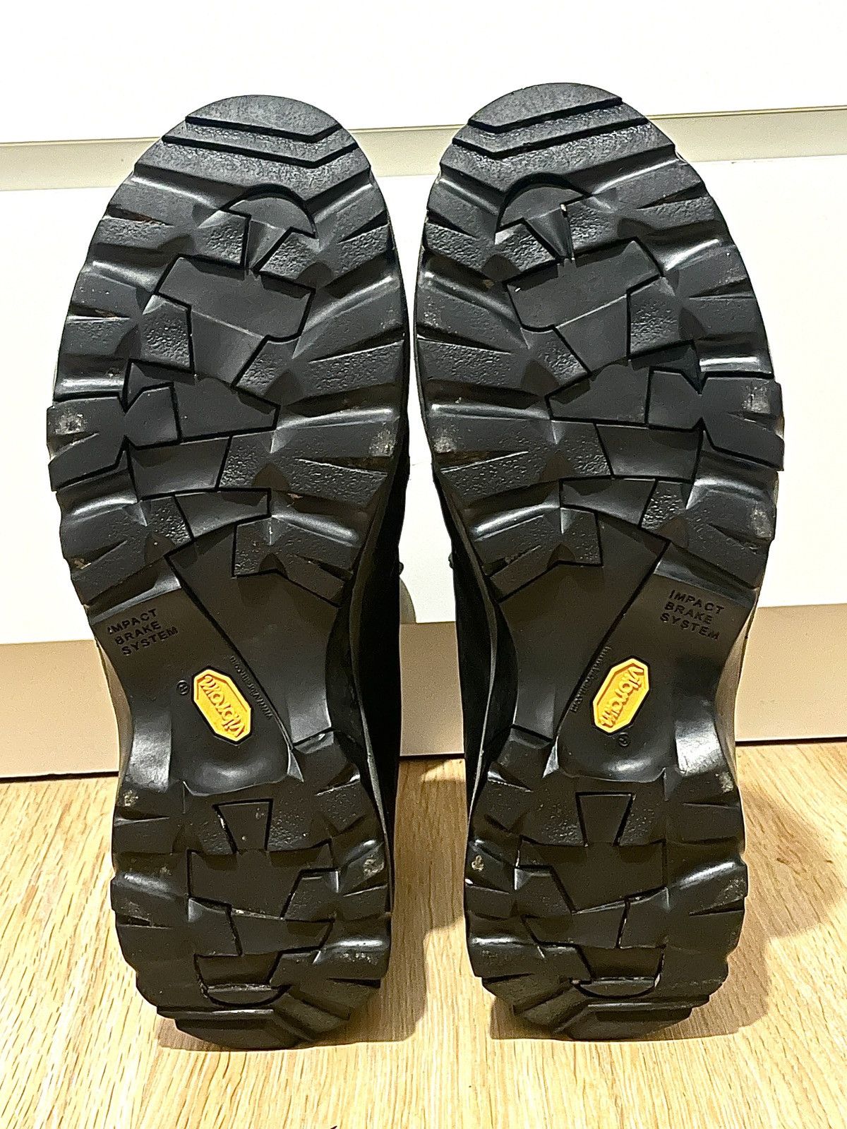 La Sportiva La Sportiva Trek GTX Hiking Boots EU46 Gore-Tex Vibram 90s Size US 12.5 / EU 45-46 - 14 Thumbnail