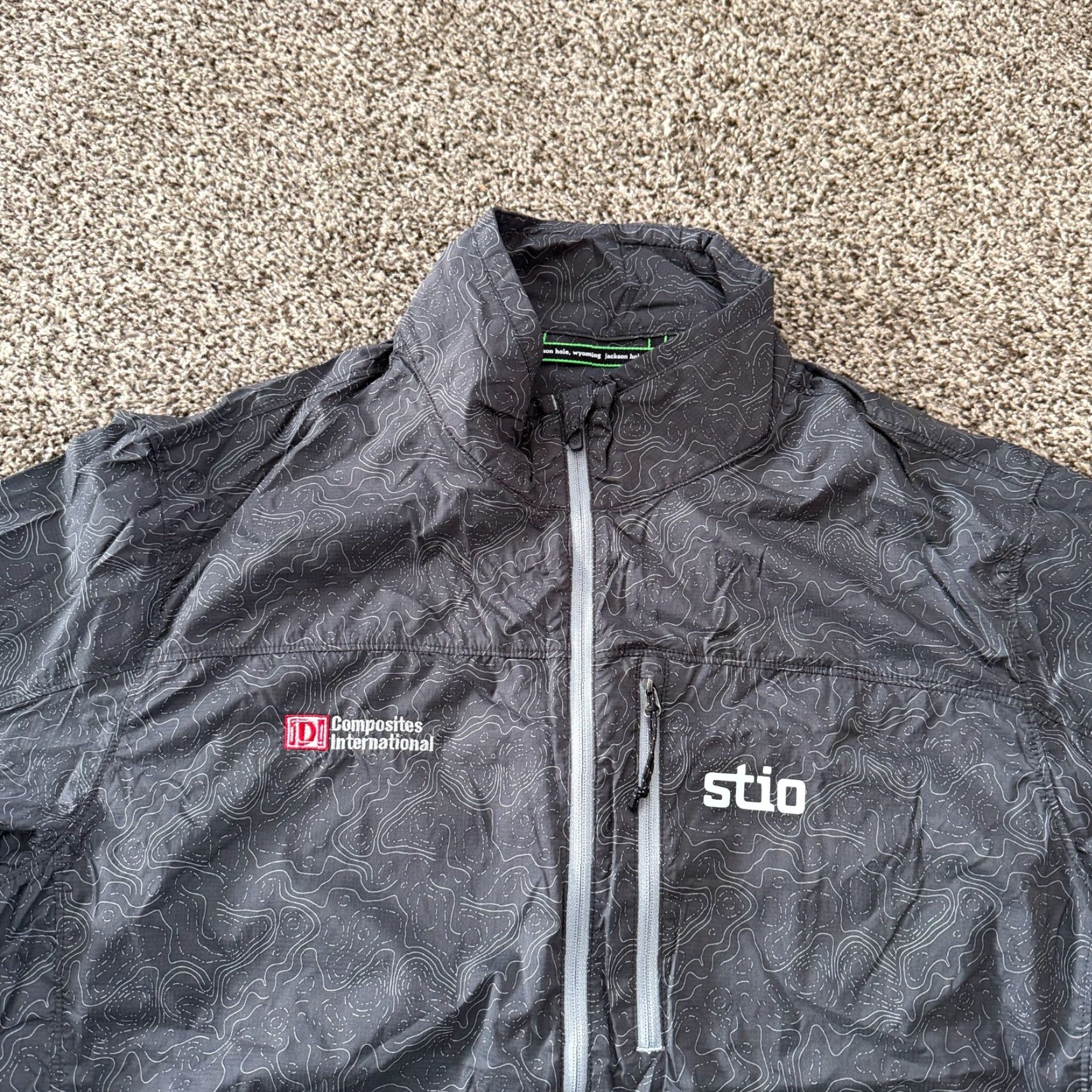 Vintage STIO Second Light Windshell Pullover Gray Topographic Pattern Nylon Men's Medium Jacket Size US M / EU 48-50 / 2 - 4 Thumbnail