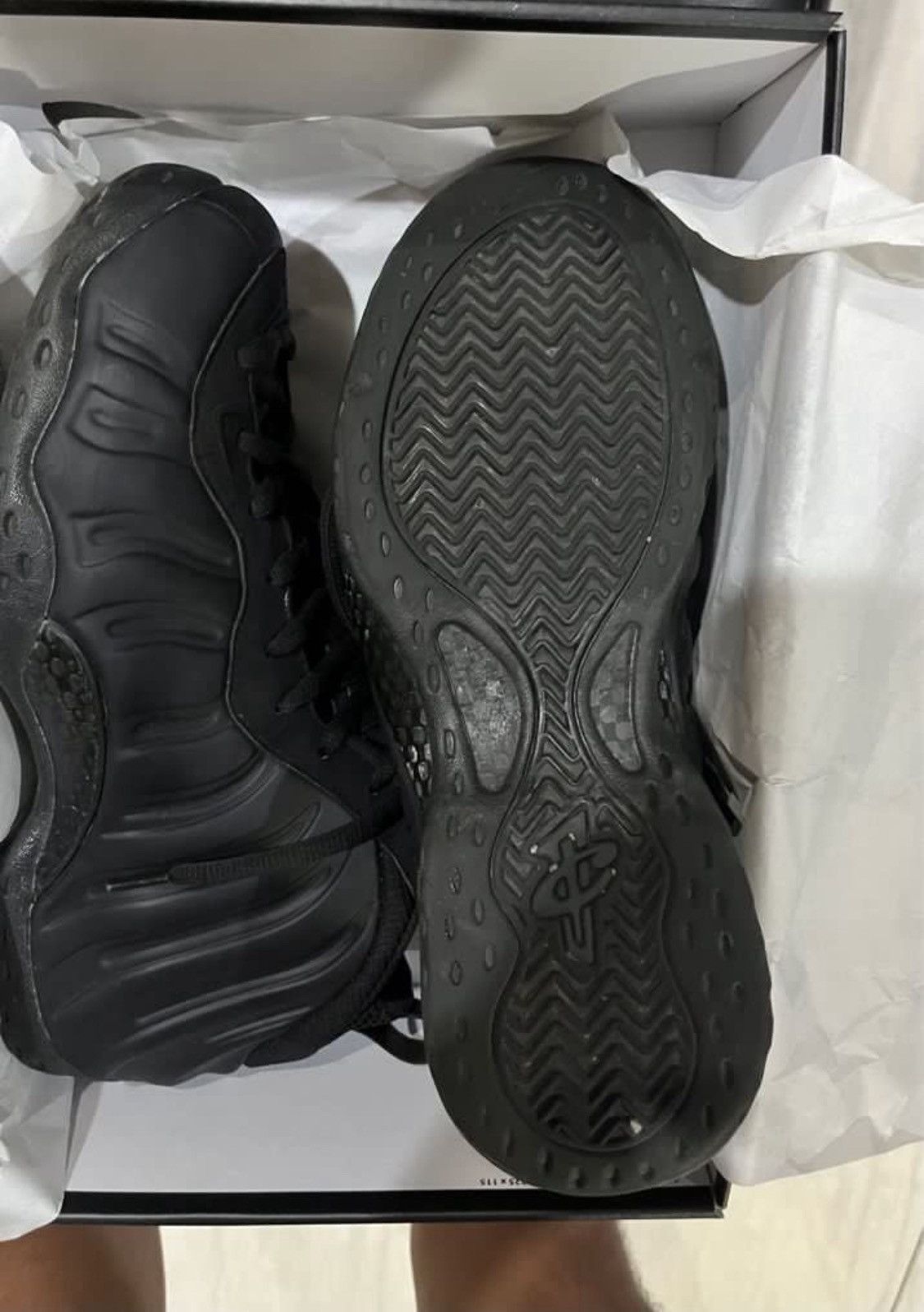 Nike Nike Air Foamposite One Black/Black/Anthracite Size US 9.5 / EU 42-43 - 7 Thumbnail