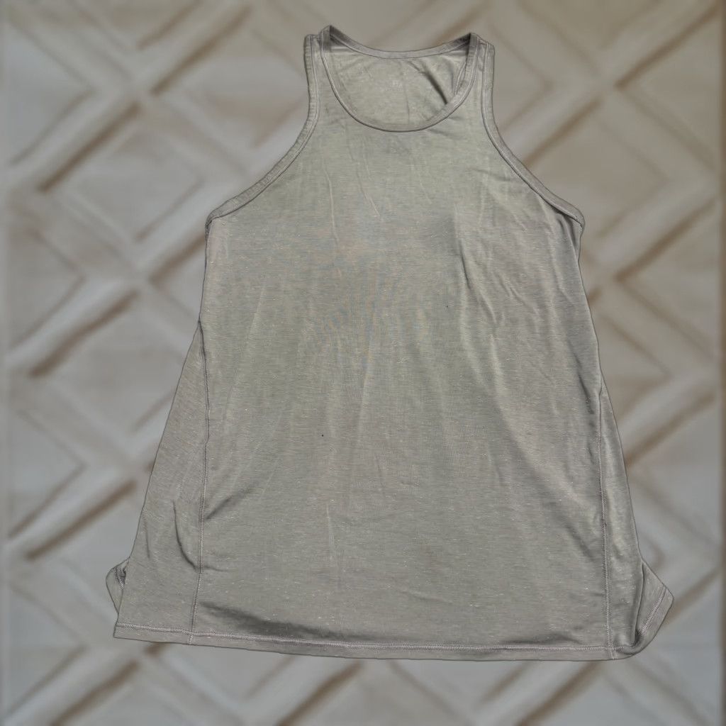 Lululemon VINTAGE Lululemon Tank Top Womens Size 6 Green Athletic Sleeveless Racerback Yoga Workout Size M / US 6-8 / IT 42-44 - 1 Thumbnail