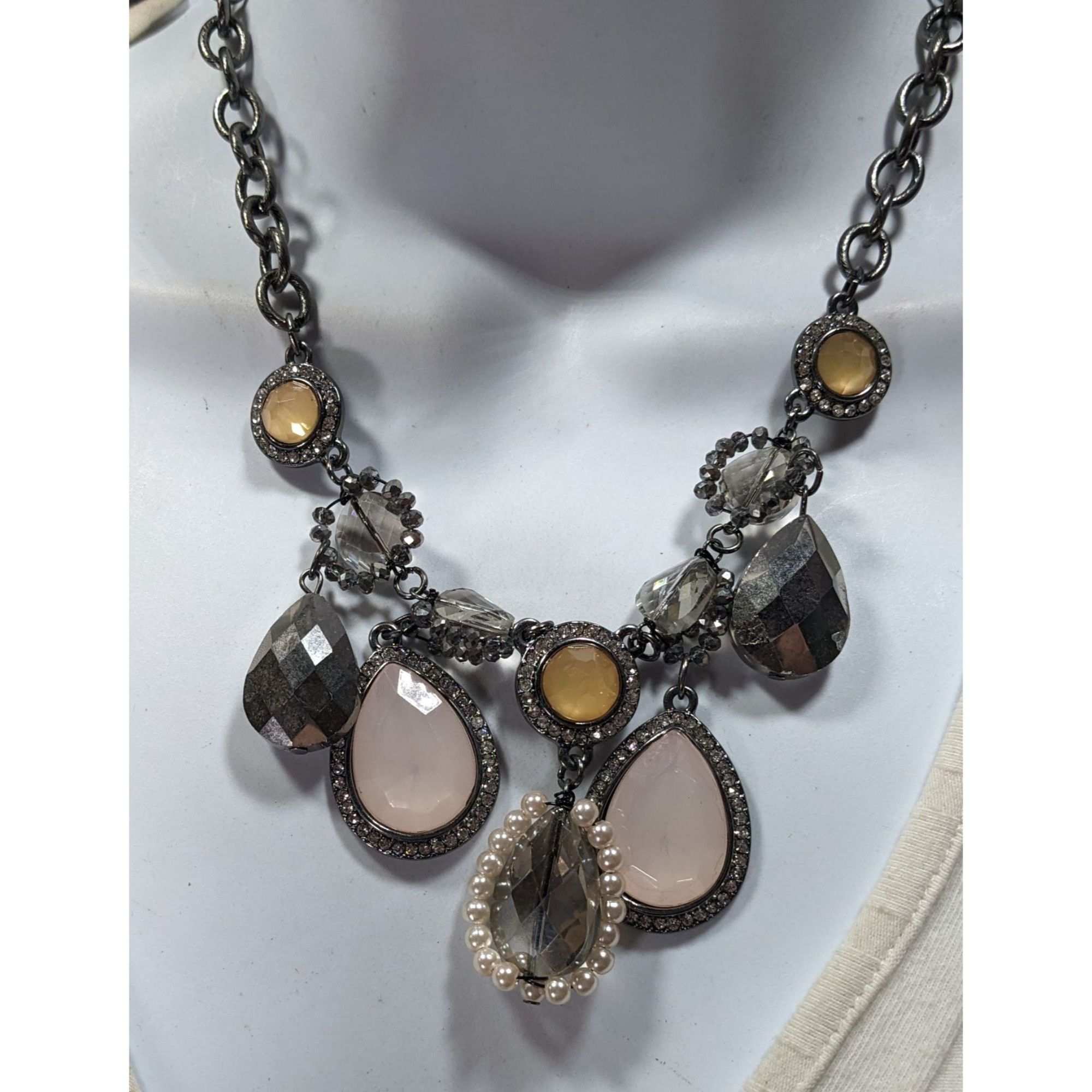 Vera Wang Simple Vera Vera Wang Gemmed Teardrop Fringe Necklace Size ONE SIZE - 2 Thumbnail