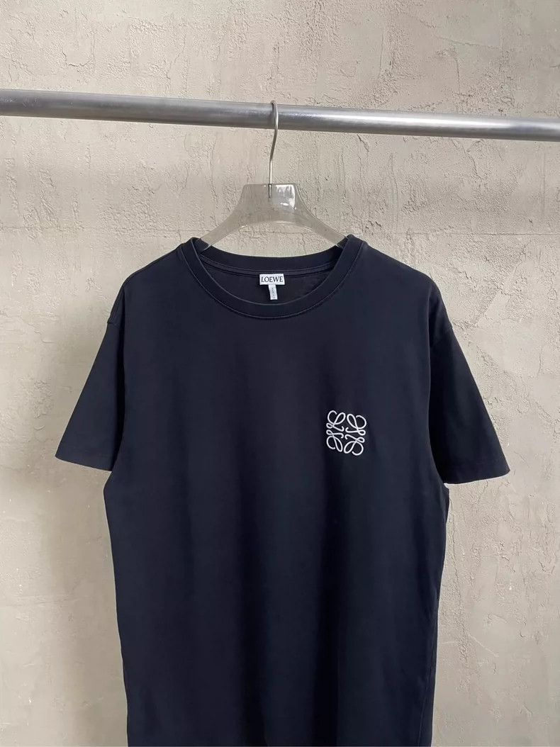 Loewe loewe Classic Black Embroidered Small Logo Short Sleeve 250 Size US S / EU 44-46 / 1 - 3 Thumbnail
