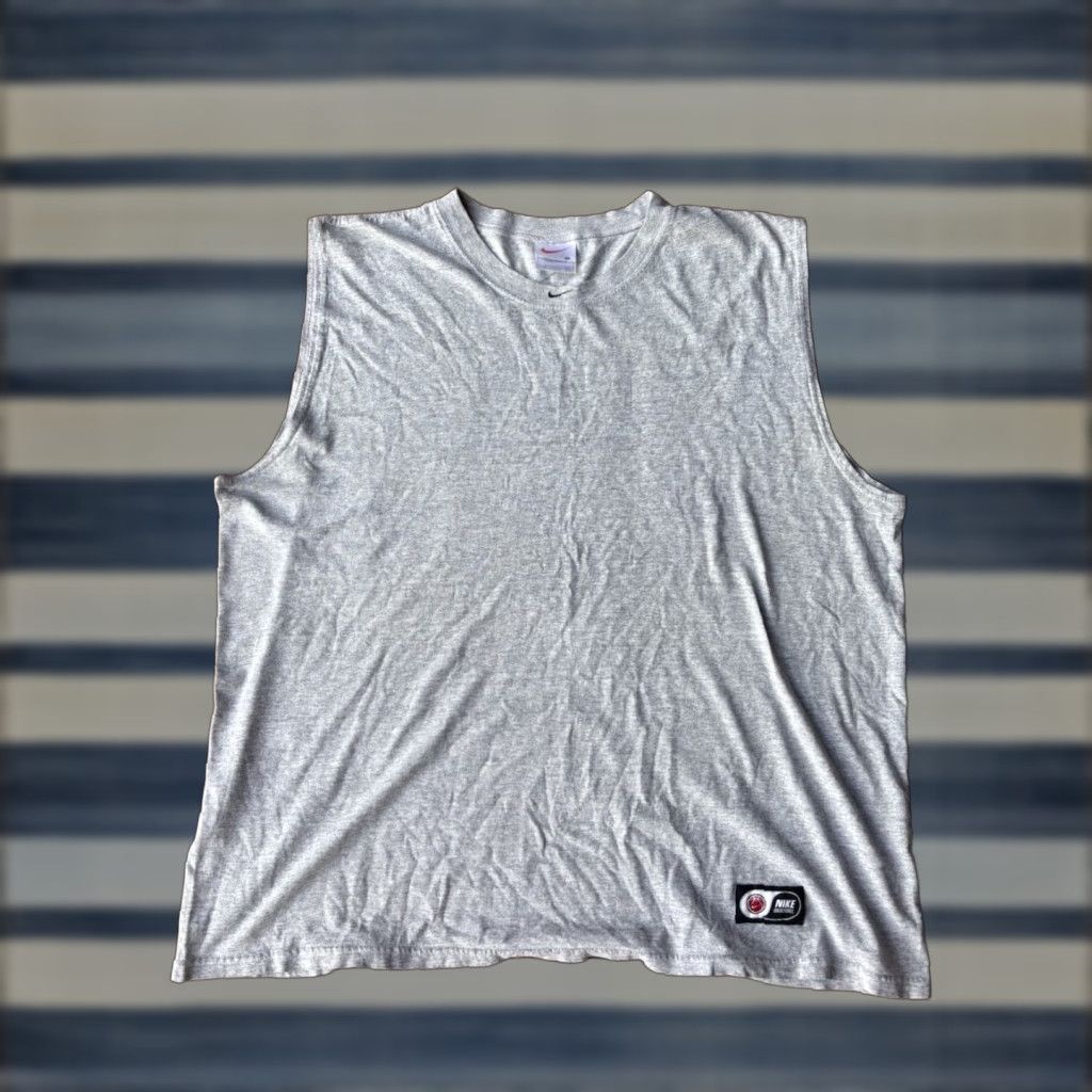 Nike VINTAGE Nike Center Swoosh Basketball Tank Top Shirt XL White Size US XL / EU 56 / 4 - 1 Thumbnail