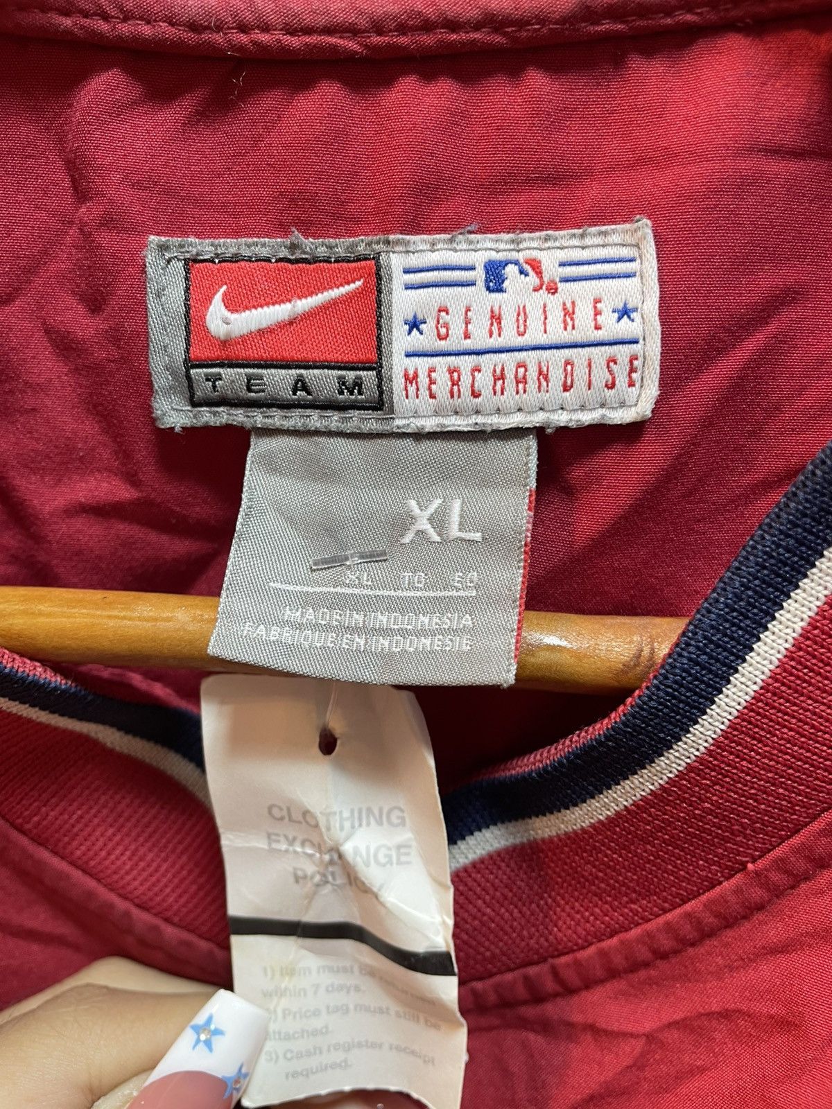 Nike Vintage Nike Team Angels V-Neck Windbreaker Size US XL / EU 56 / 4 - 6 Thumbnail