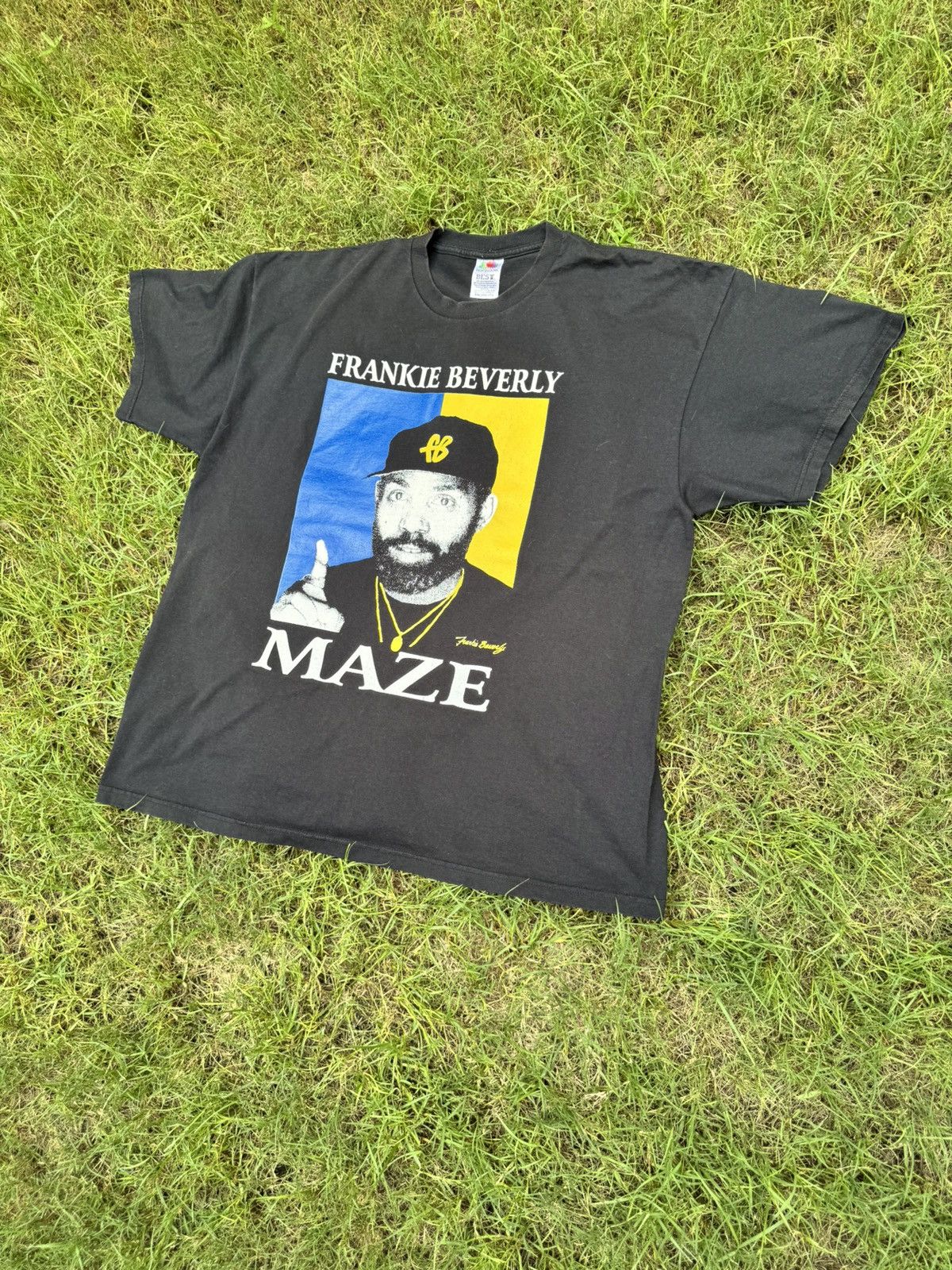 Vintage Vintage 90s Frankie Beverly Maze Band Tshirt Rap Tee Size US XXL / EU 58 / 5 - 2 Thumbnail