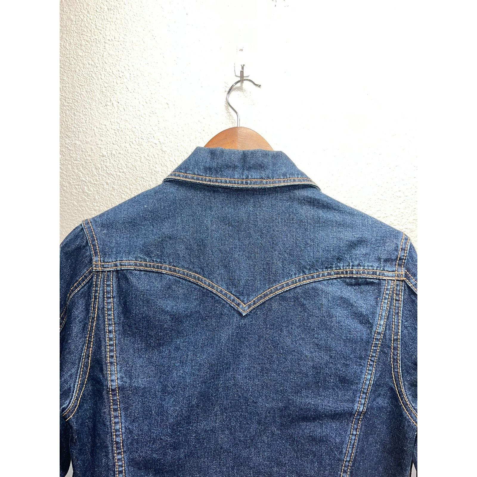 Vintage Vintage Womens Denim Jacket DMBM Jeans Blue Top Women Large Size L / US 10 / IT 46 - 8 Thumbnail