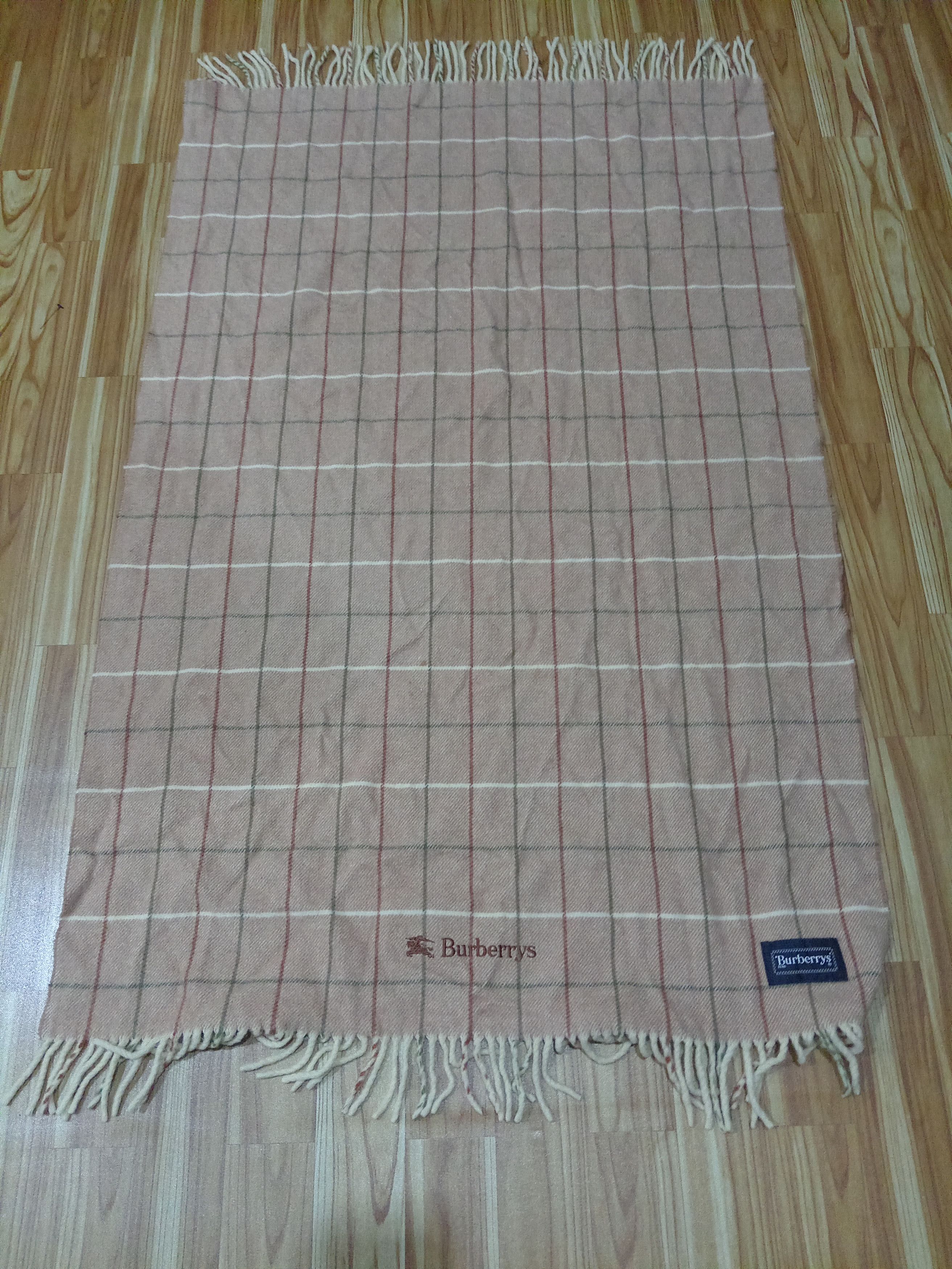 Burberry Vintage burberry Wool Scarf / muffler Size ONE SIZE - 1 Thumbnail