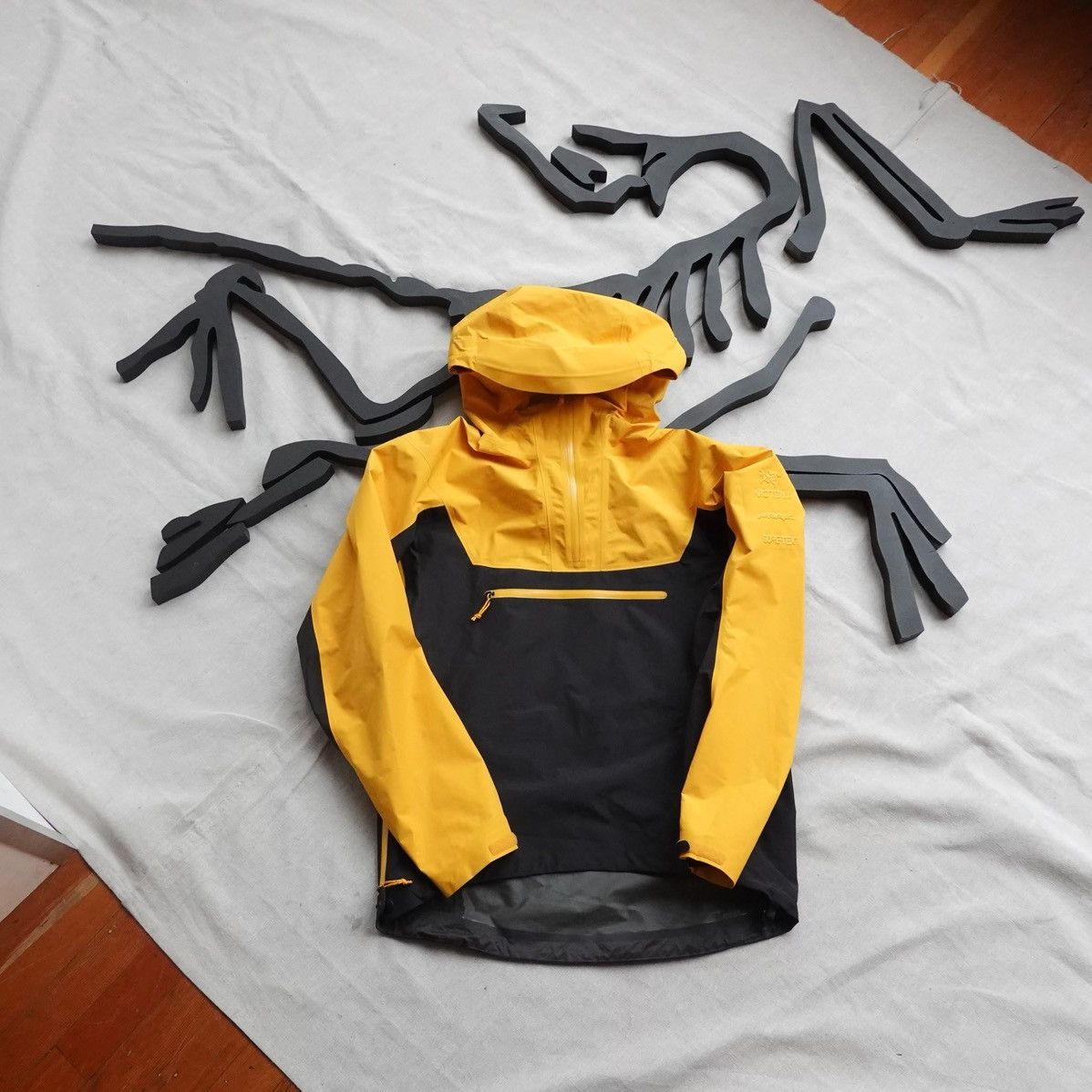 ジャケット・アウター ARC'TERYX Alpha sl pullover anorak Arc'teryx Alpha SL Anorak Review | Switchback Travel