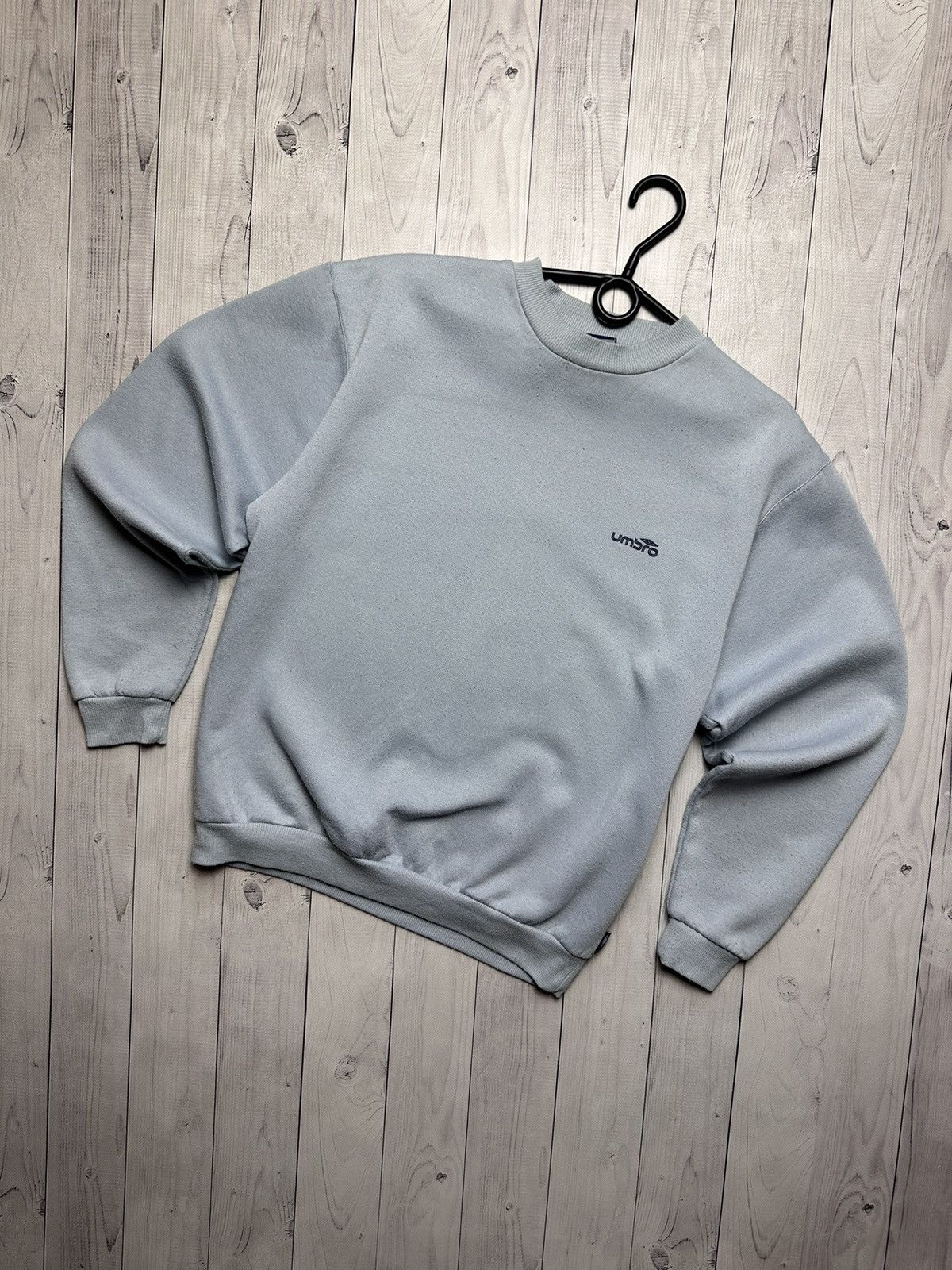 Umbro × Vintage Vintage Umbro blue sweatshirt size S logo Size US S / EU 44-46 / 1 - 1 Thumbnail