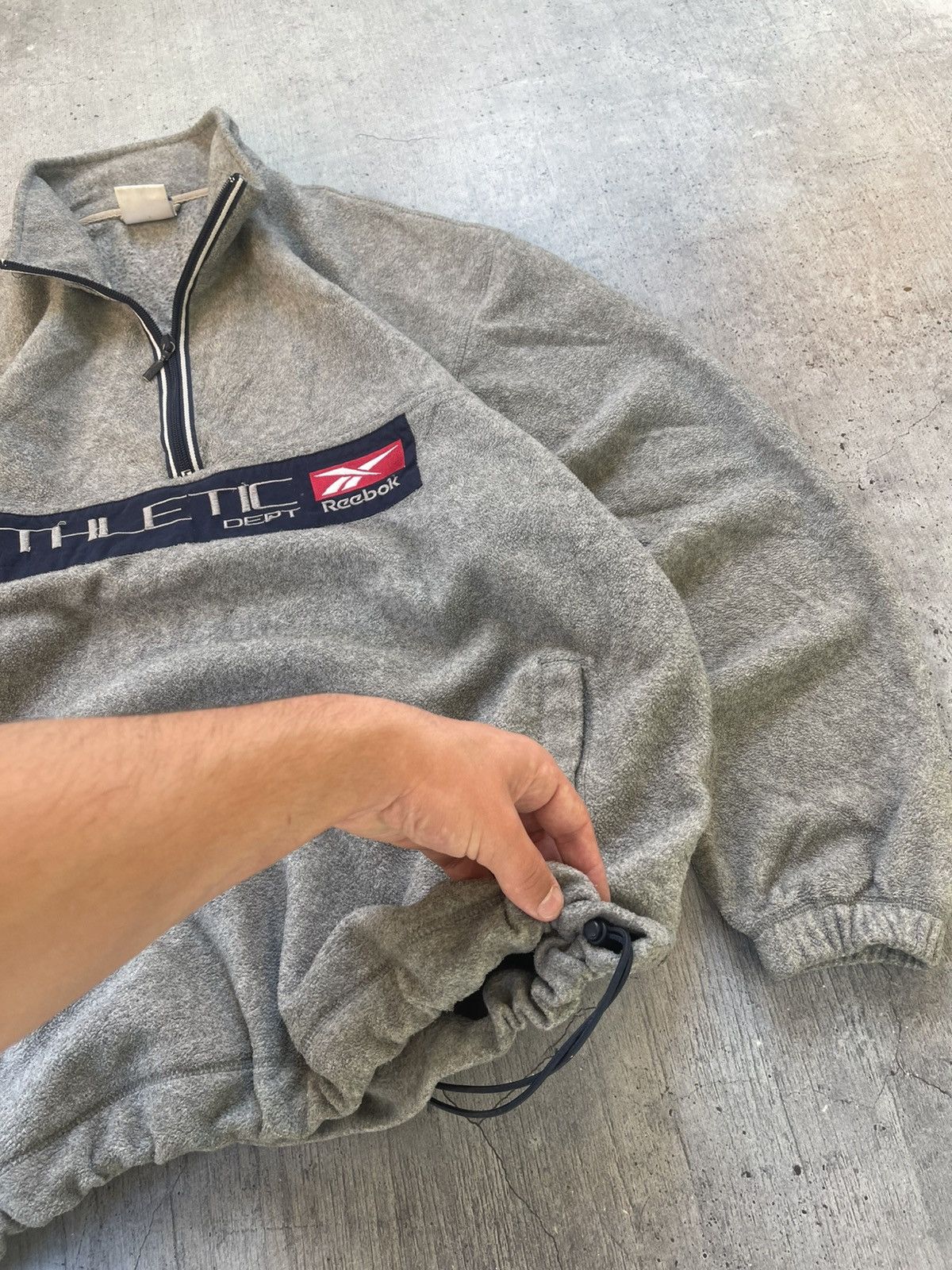 Reebok × Vintage Vintage Y2K Reebok Athletic DEPT Embroidered logo sweatshirt Size US L / EU 52-54 / 3 - 5 Thumbnail