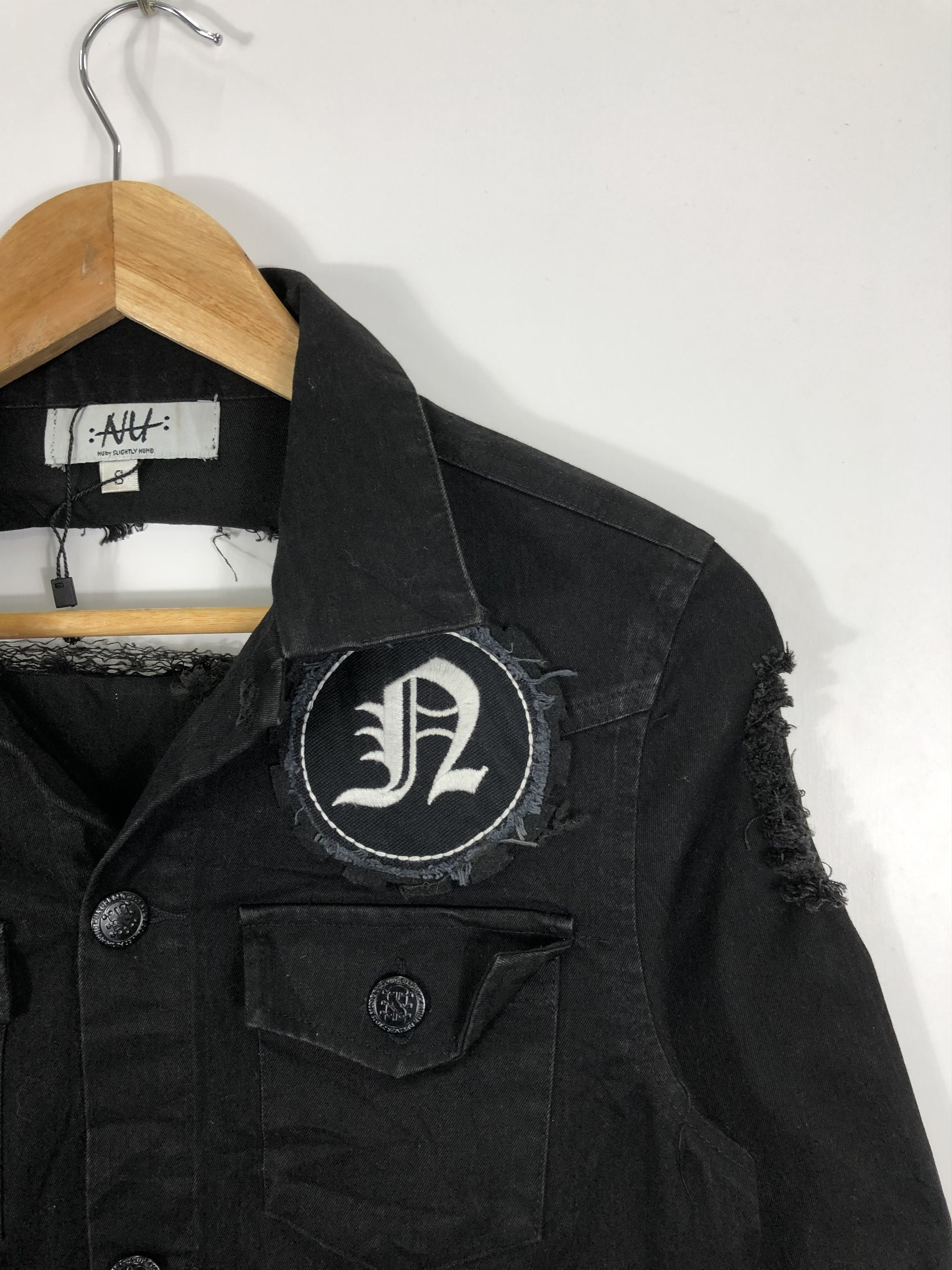 Band Tees Vintage Distressed Def Leppard Denim Jacket Punk Style J0562 Size US S / EU 44-46 / 1 - 7 Thumbnail