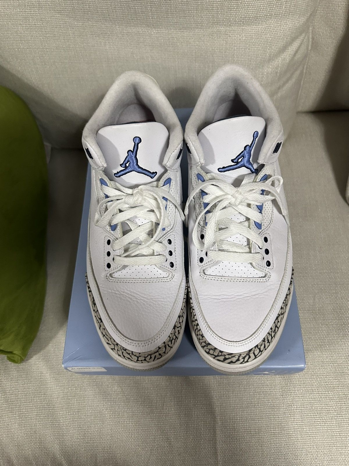 Nike Jordan 3 retro unc (2020) Size US 10 / EU 43 - 1 Thumbnail