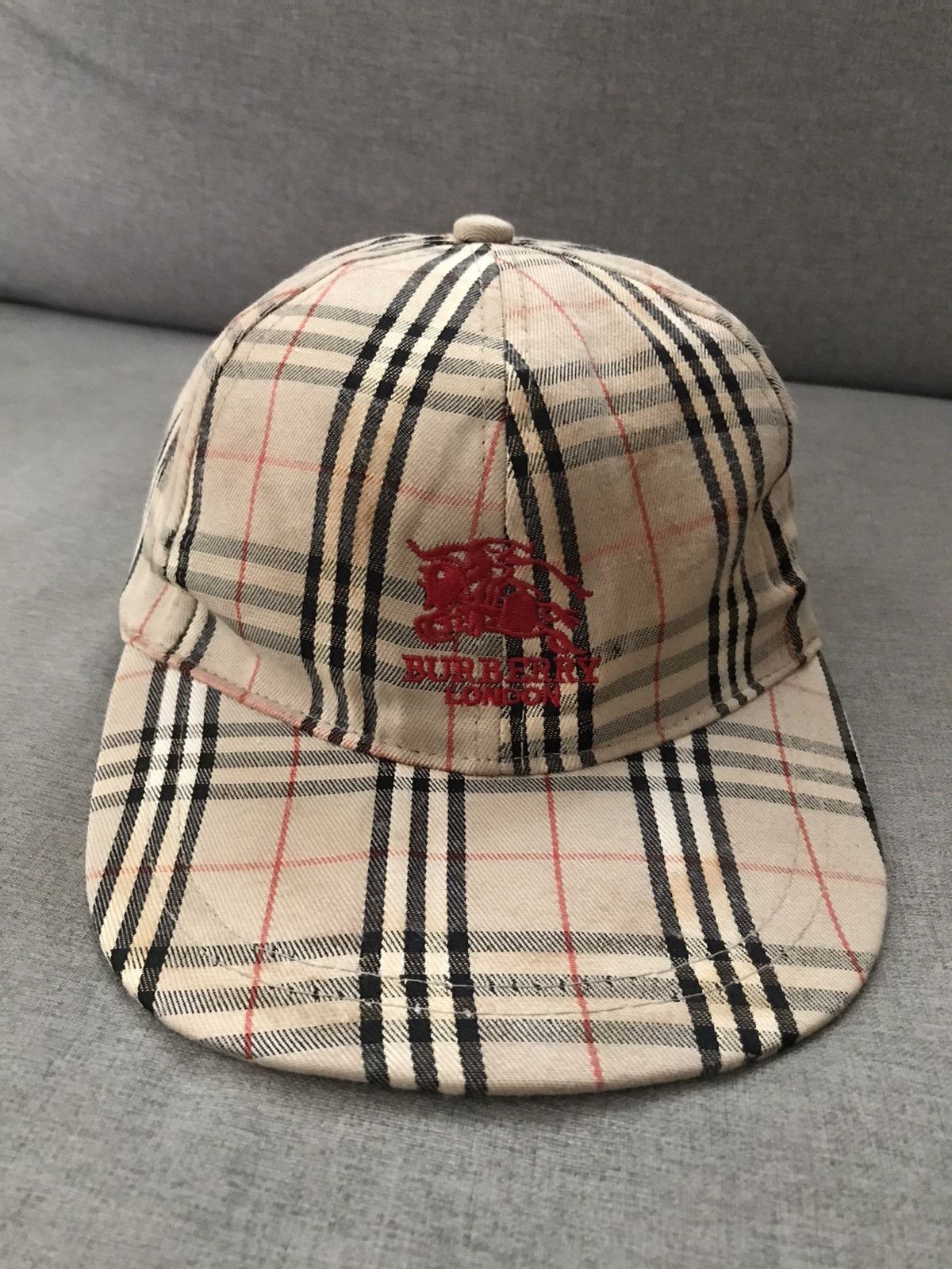 Vintage Vintage Burberry London Nova Checked Hat Grailed