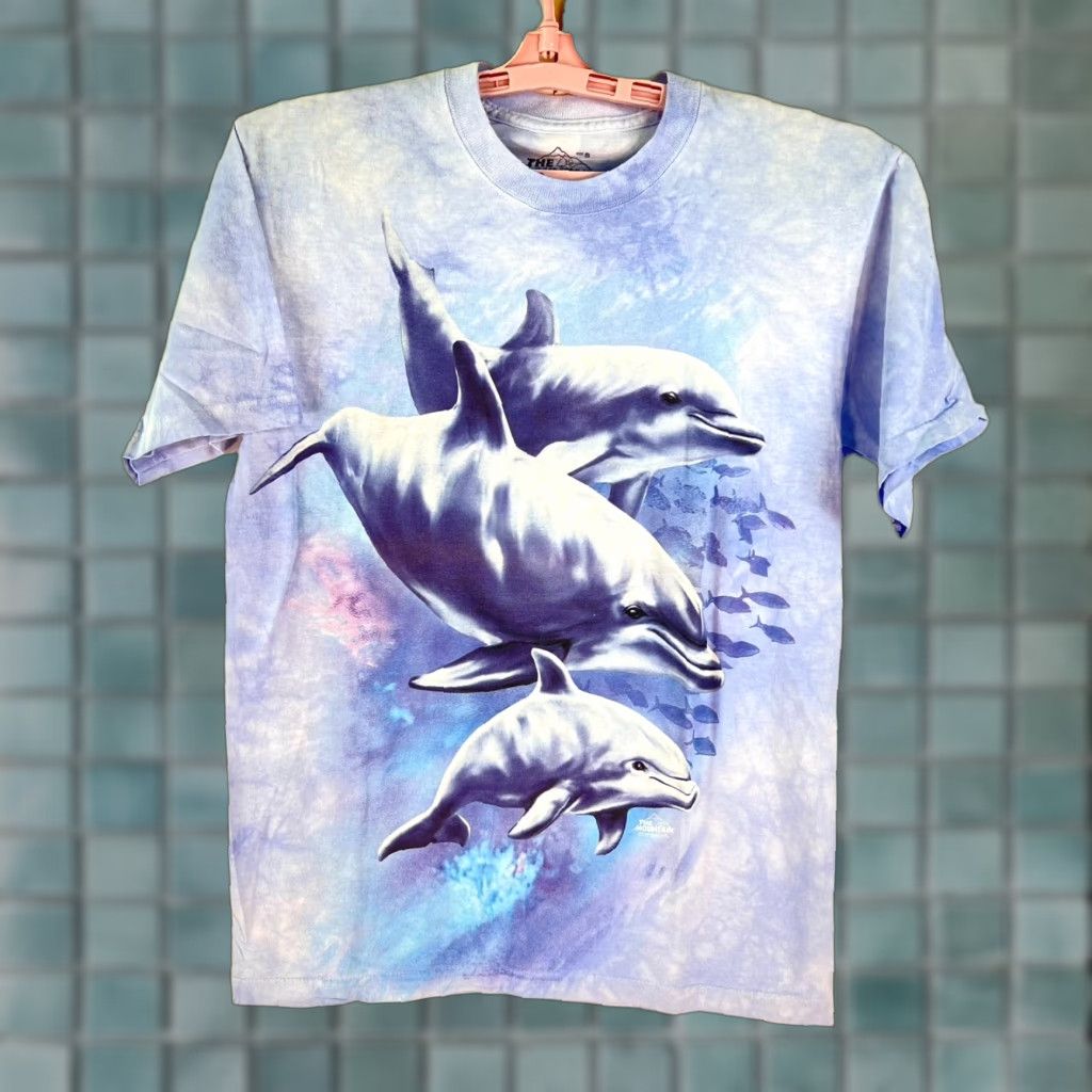 The Mountain VINTAGE The Mountain Dolphins T-Shirt Adult Small Blue Animal Print Crew Neck Cotton Mens Size US S / EU 44-46 / 1 - 1 Thumbnail