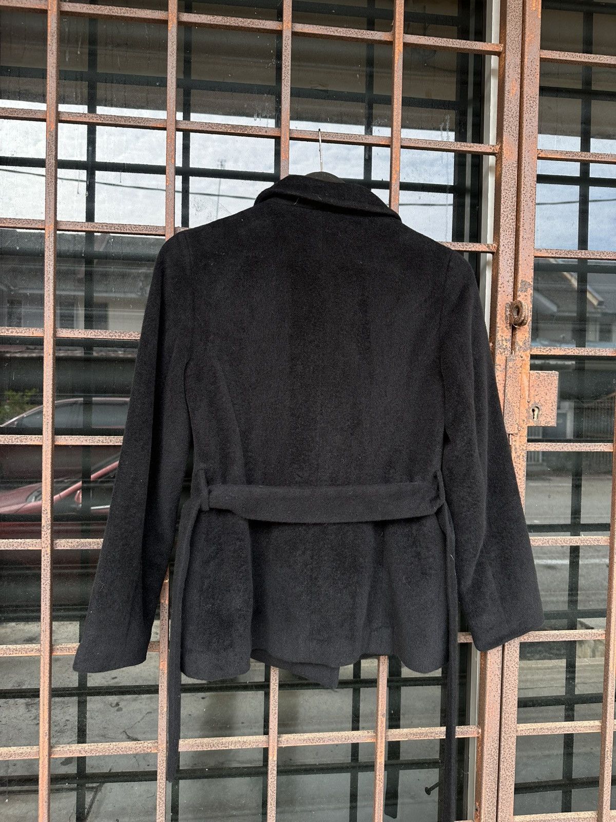 Issey Miyake Ined Double Collar Wool Cropped Jacket Size US S / EU 44-46 / 1 - 7 Thumbnail