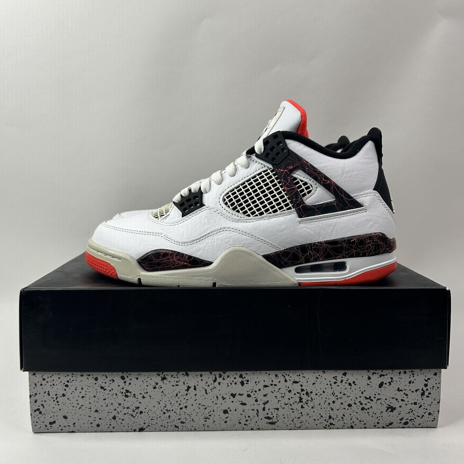 Nike Nike Air Jordan 4 Retro “Flight Nostalgia/Pale Citron” 2024 Size US 8.5 / EU 41-42 - 6 Thumbnail
