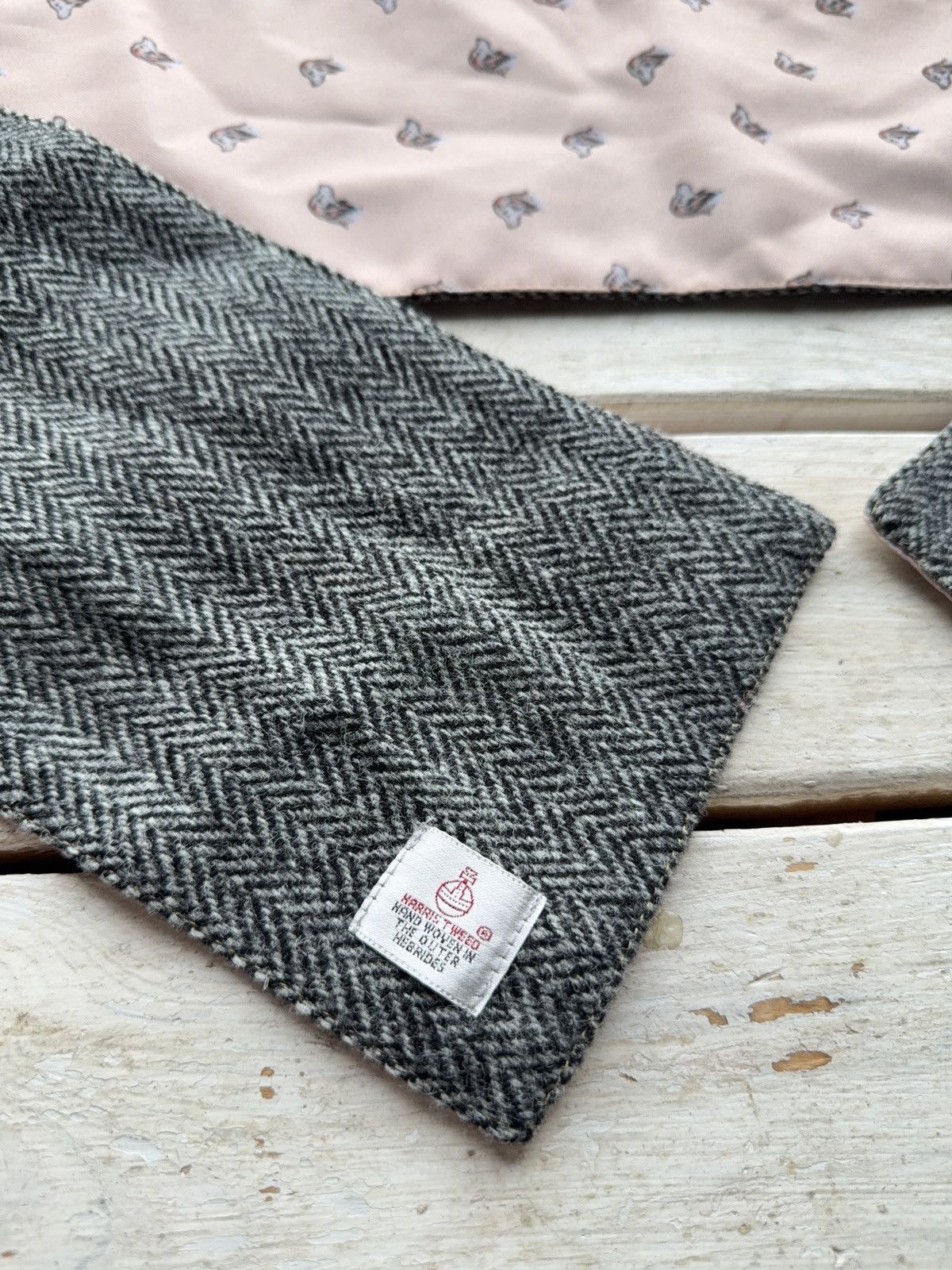 Harris Tweed LUXURY HARRIS TWEED HAND WOVEN IN THE OUTER HEBRIDES Scarf Size ONE SIZE - 2 Thumbnail
