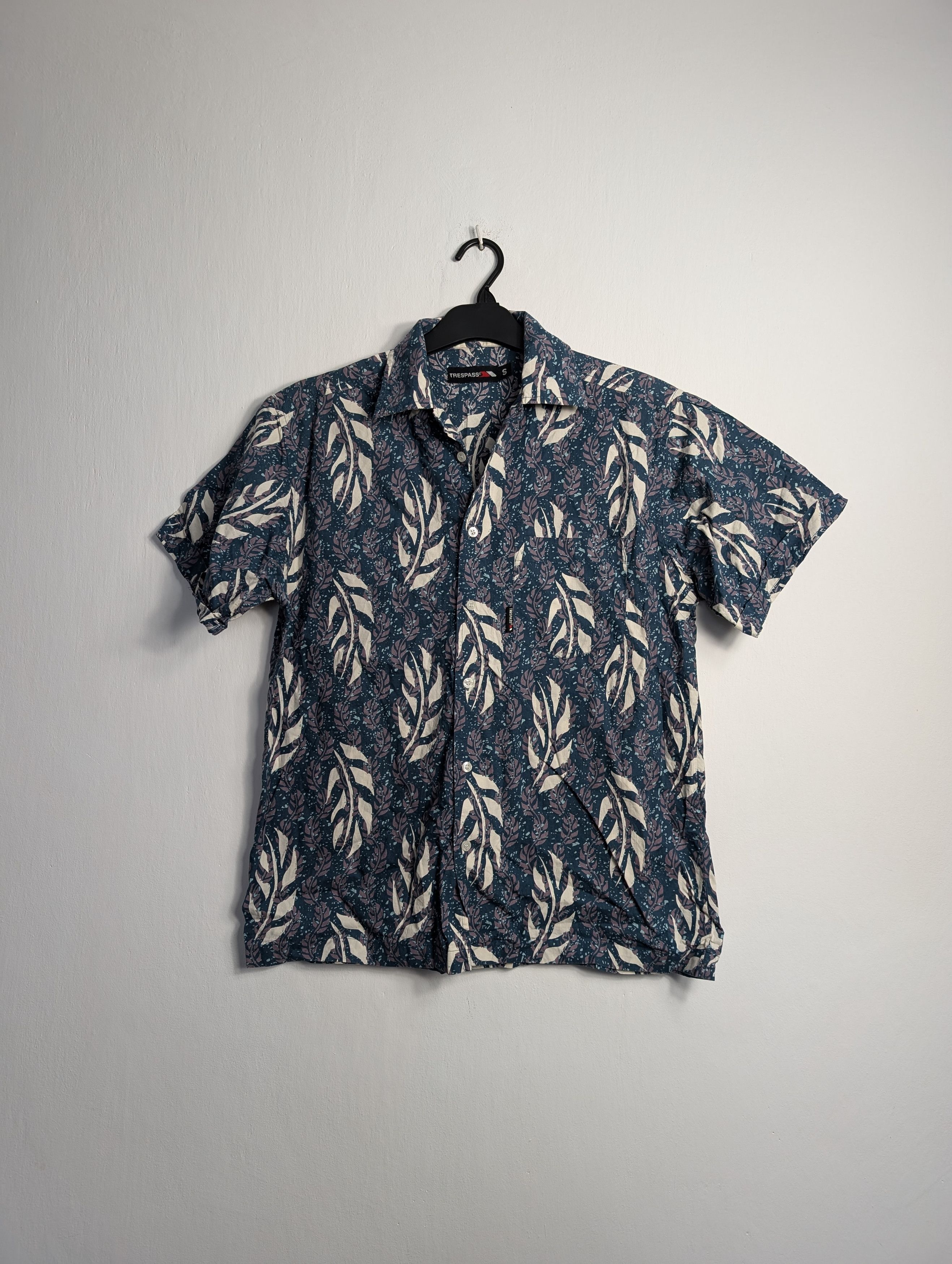 Vintage Vintage Y2K Hawaiian Shirt - Summer Floral Palm Tree Print Size US S / EU 44-46 / 1 - 1 Thumbnail