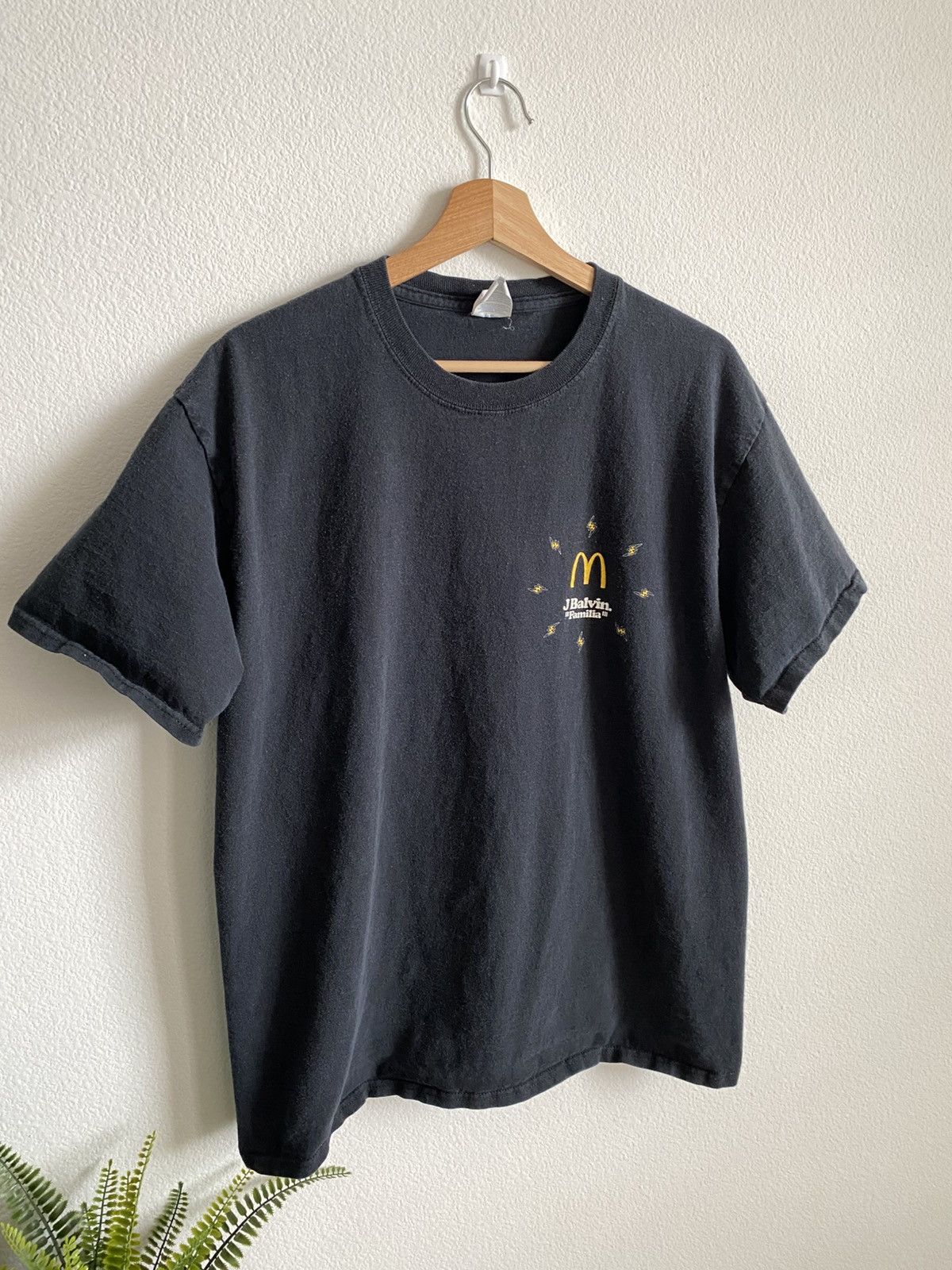 J Balvin J Balvin Mcdonalds Meal Tee Size US L / EU 52-54 / 3 - 2 Thumbnail