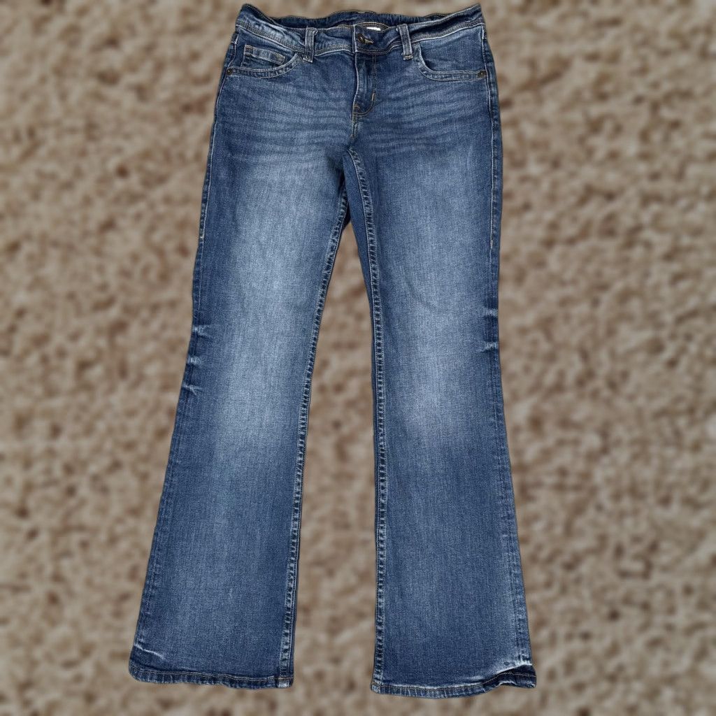 H&M H&M Jeans Womens 10 Bootcut Blue Medium Wash 5-Pocket Stretch Regular Rise 30x32 Mid 90s Theme Mens Womens Girls Size 32" / US 10 / IT 46 - 1 Thumbnail