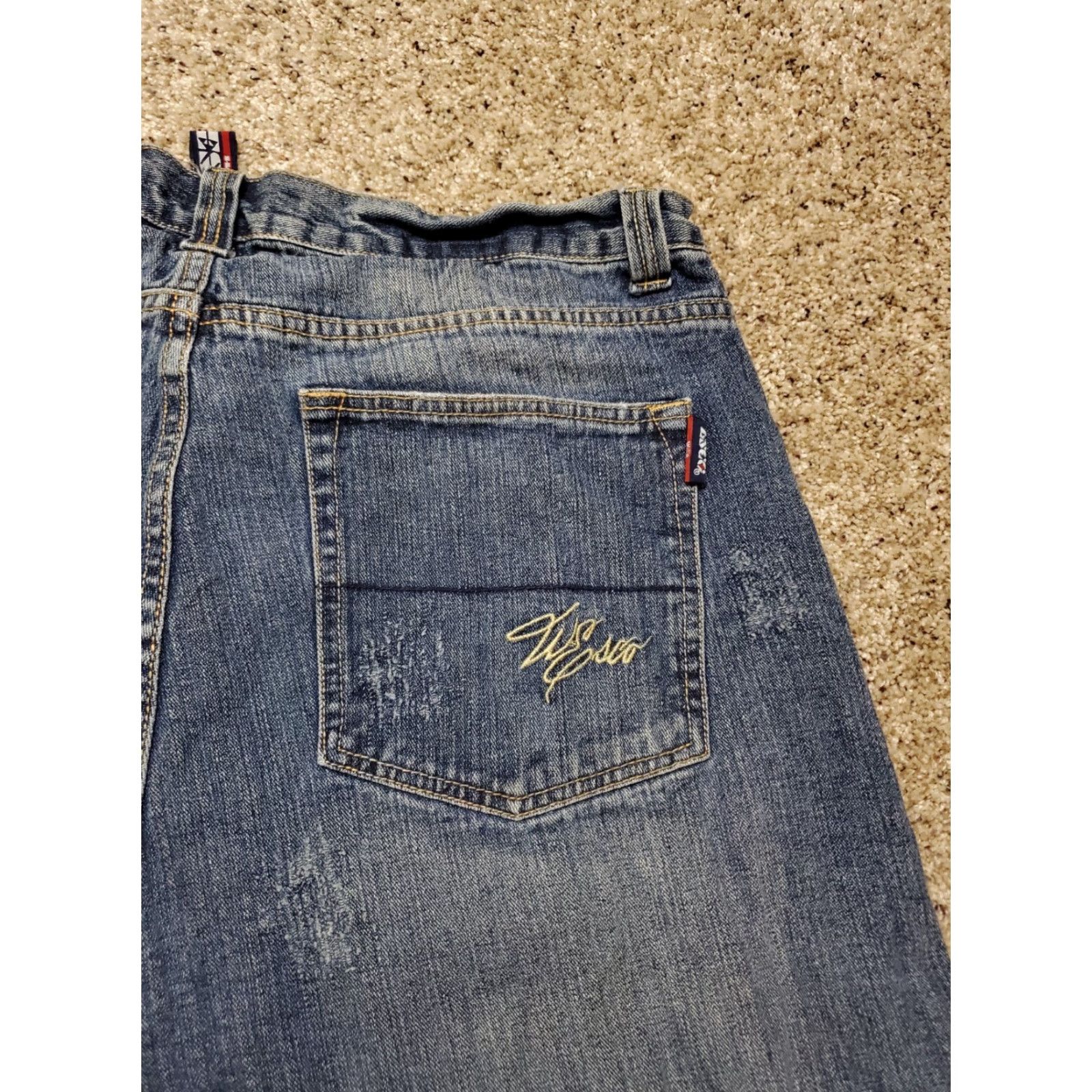 Denime VINTAGE Willie Esco Denim Shorts Bermuda 40 Mens Blue Embroidered 90s Hip Hop Baggy Fit Wide Leg Relaxed 5-Pocket Denim Shorts Mens Size US 40 / EU 56 - 7 Thumbnail