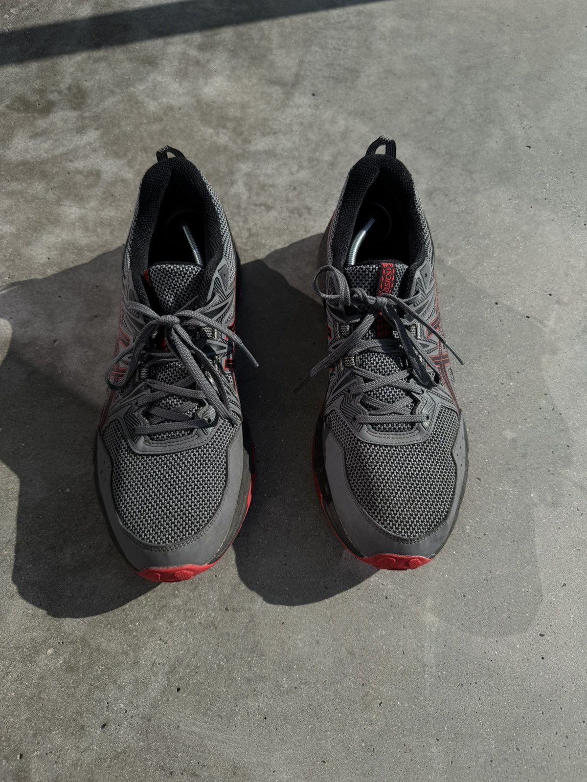 Asics × Onitsuka Tiger Asics Gel-Venture 8 in rare CW and very good conditikn Size US 10 / EU 43 - 5 Thumbnail