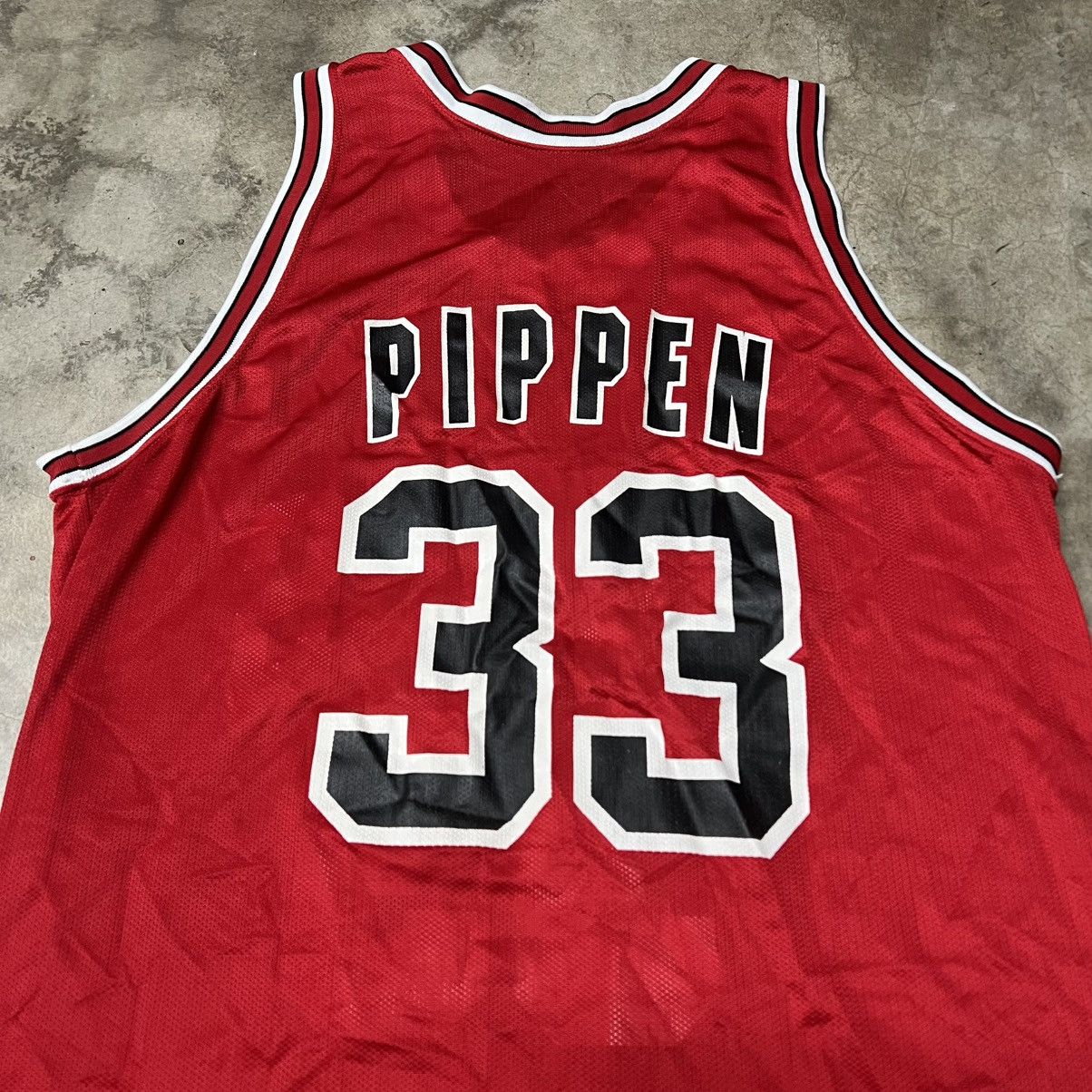 NBA × Vintage Vtg 90’s NBA Chicago Bulls S. Pippen #33 Champion Jersey Size US XL / EU 56 / 4 - 1 Thumbnail