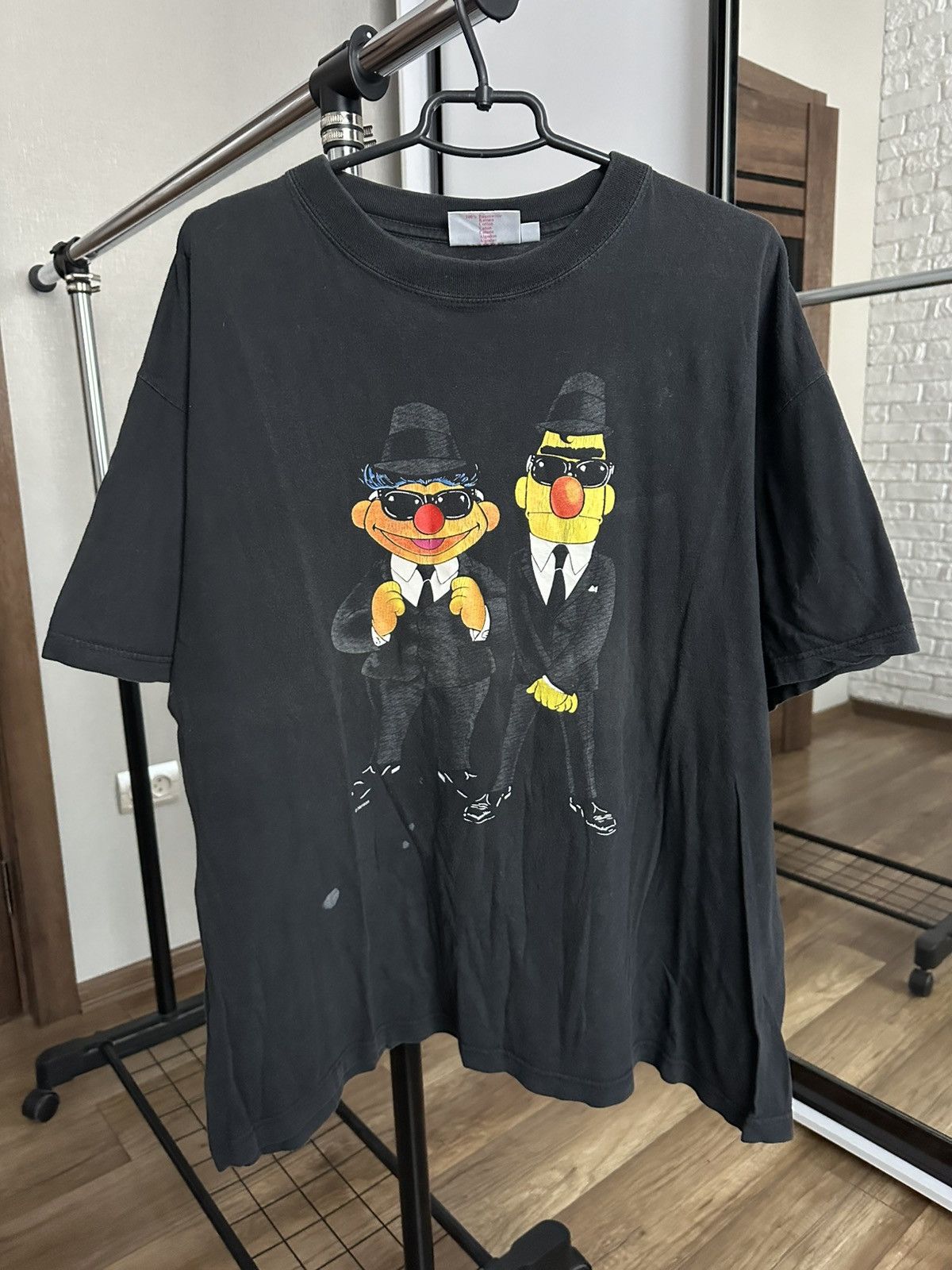 Vintage Sesame Street Jim Henson Man In Black Vintage Movie T-Shirt Size US L / EU 52-54 / 3 - 1 Thumbnail