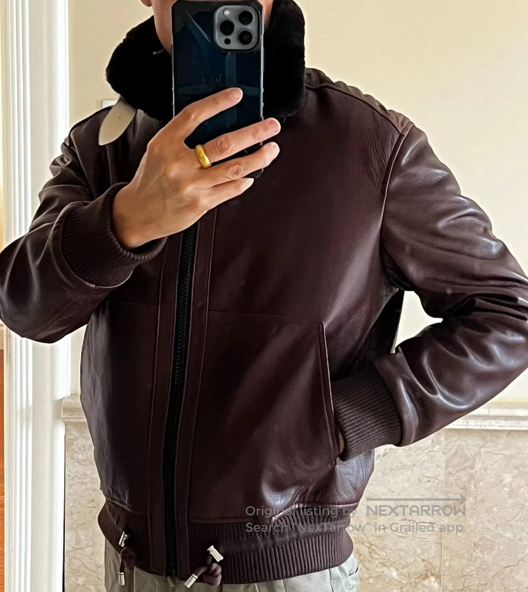 Louis Vuitton Louis Vuitton Leather Jacket with Fur Collar. Size US M / EU 48-50 / 2 - 9 Thumbnail