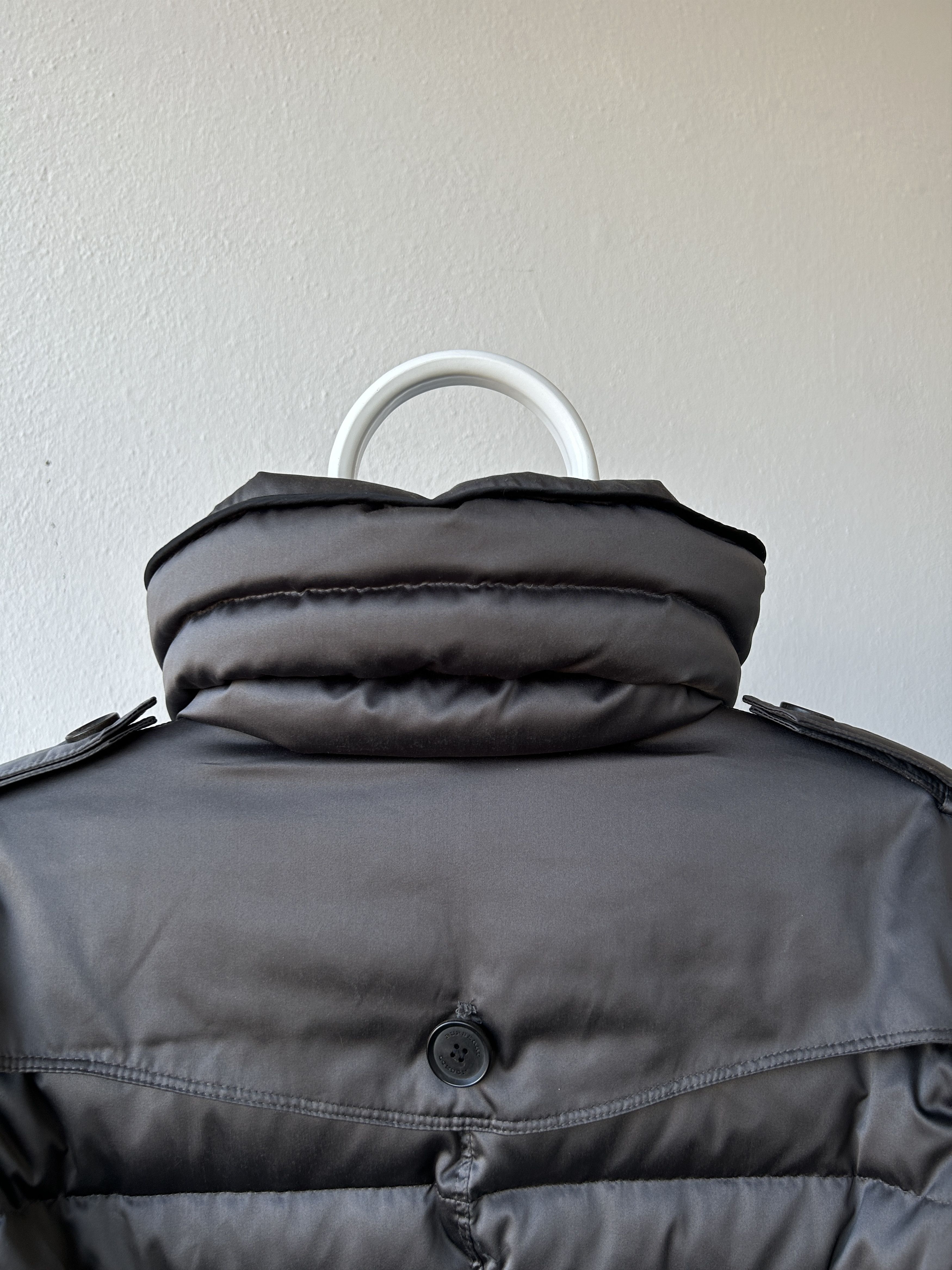 Burberry Burberry belted short puffer jacket Size L / US 10 / IT 46 - 11 Thumbnail