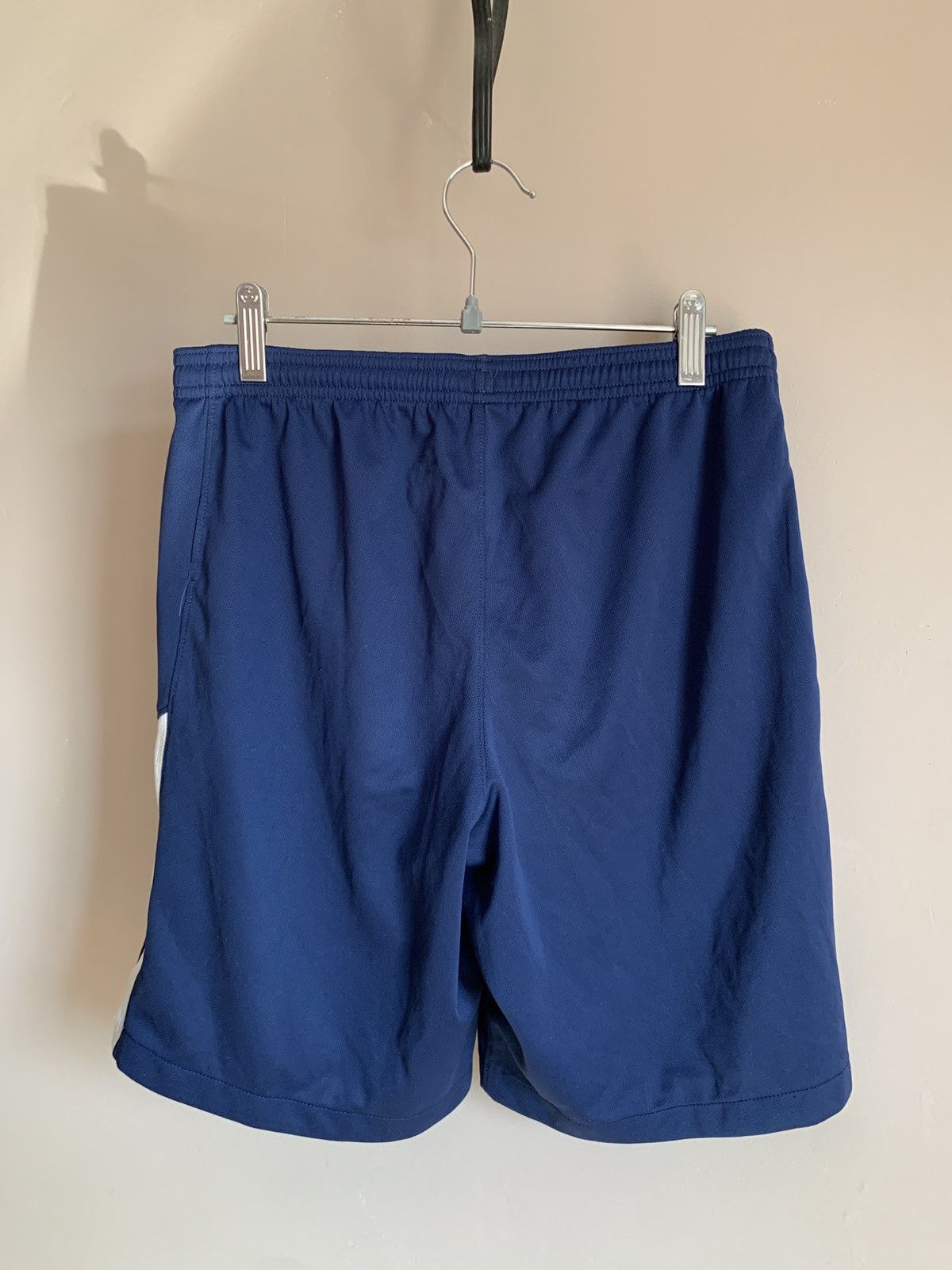 Nike Tottenham Hotspur Spurs Nike soccer shorts football Size US 30 / EU 46 - 2 Thumbnail