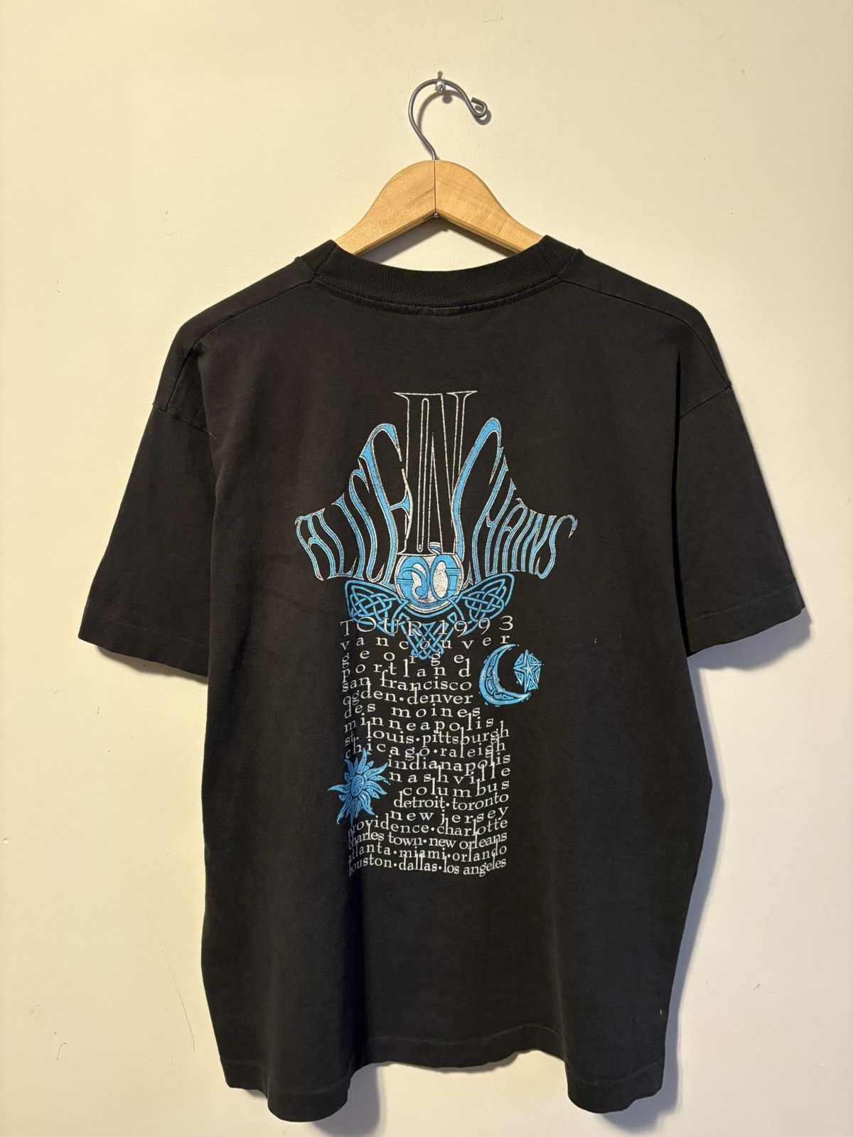 Fruit Of The Loom Vintage 90s Alice in chains tour tee Size US L / EU 52-54 / 3 - 4 Thumbnail