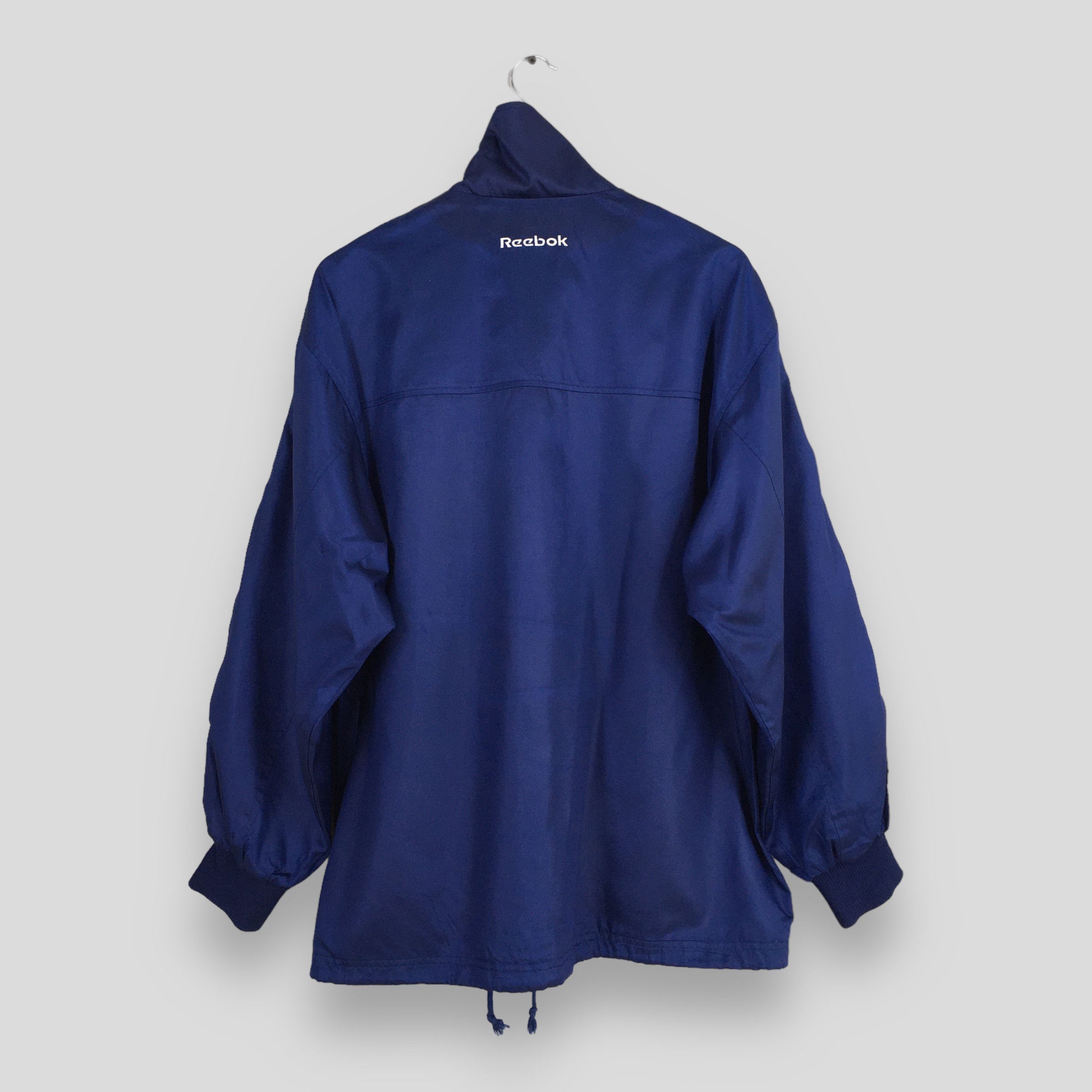 Reebok Vintage Reebok Sports Windbreaker Jacket XLarge Size US XL / EU 56 / 4 - 8 Thumbnail