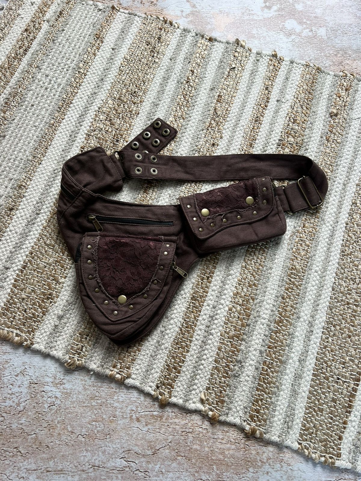 image of 20471120 x Avant Garde Japanese Vintage Belted Bag in Brown, Men's