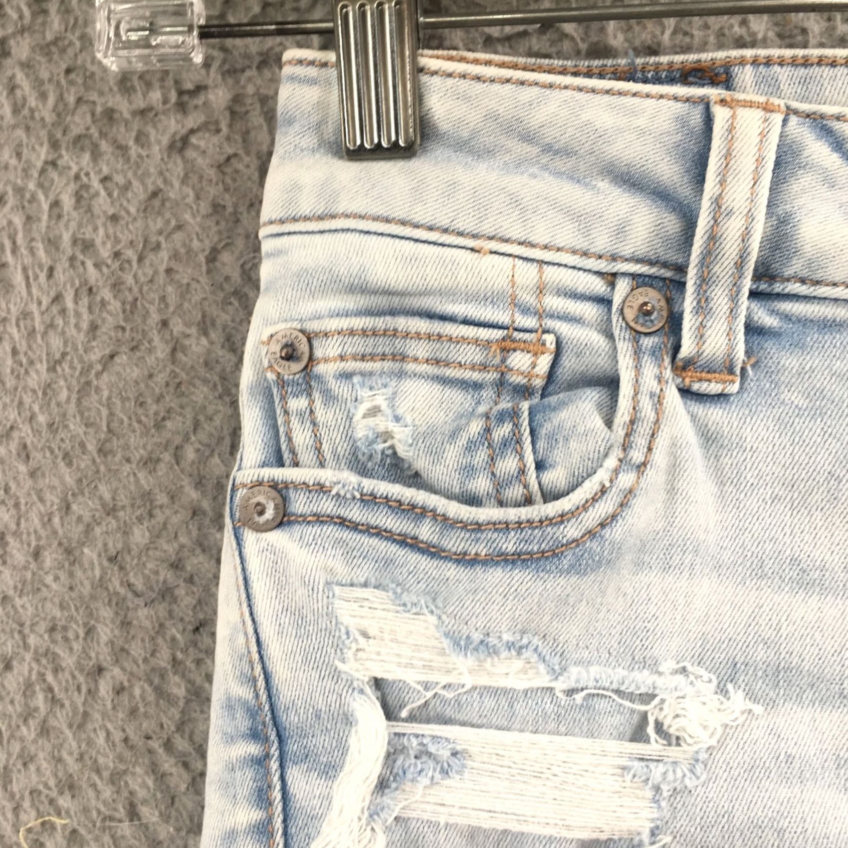 American Eagle Outfitters American Eagle Outfitters Hot Pants Shorts Womens 00 Blue Distressed Stretch Denim Casual Activewear 90s? Size 24" / US 00 / IT 34 - 4 Thumbnail
